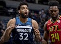 Karl-Anthony Towns (32)