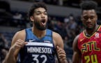 Karl-Anthony Towns (32)