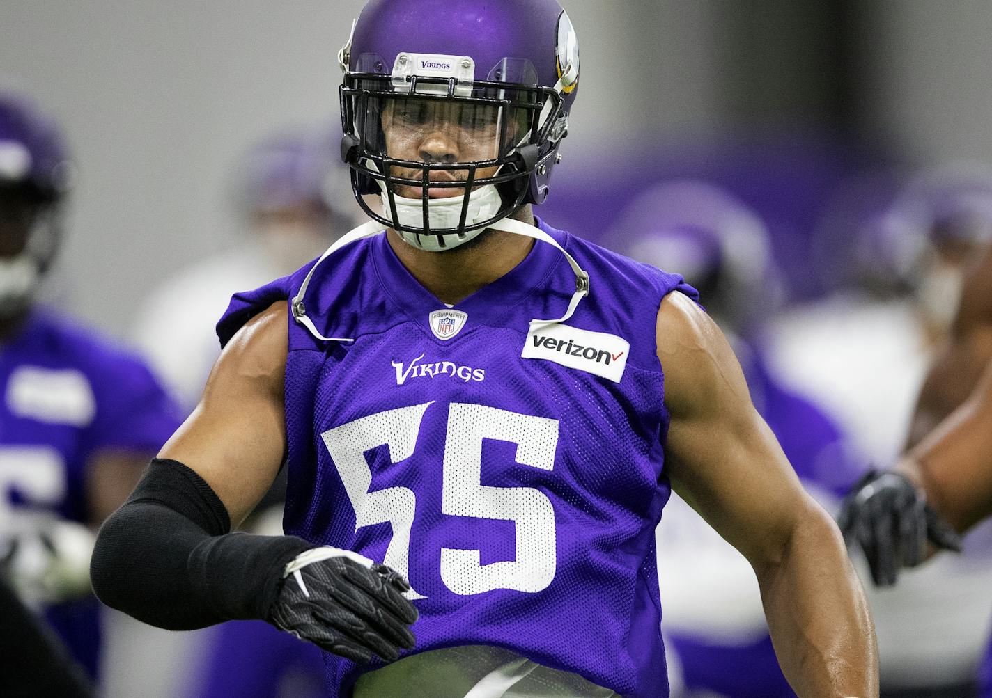 Minnesota Vikings linebacker Anthony Barr (55).