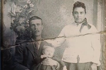 The only known photo of Mary Weishar, photographed in the 1890s with her second husband, George Murch, and one of their daughters.