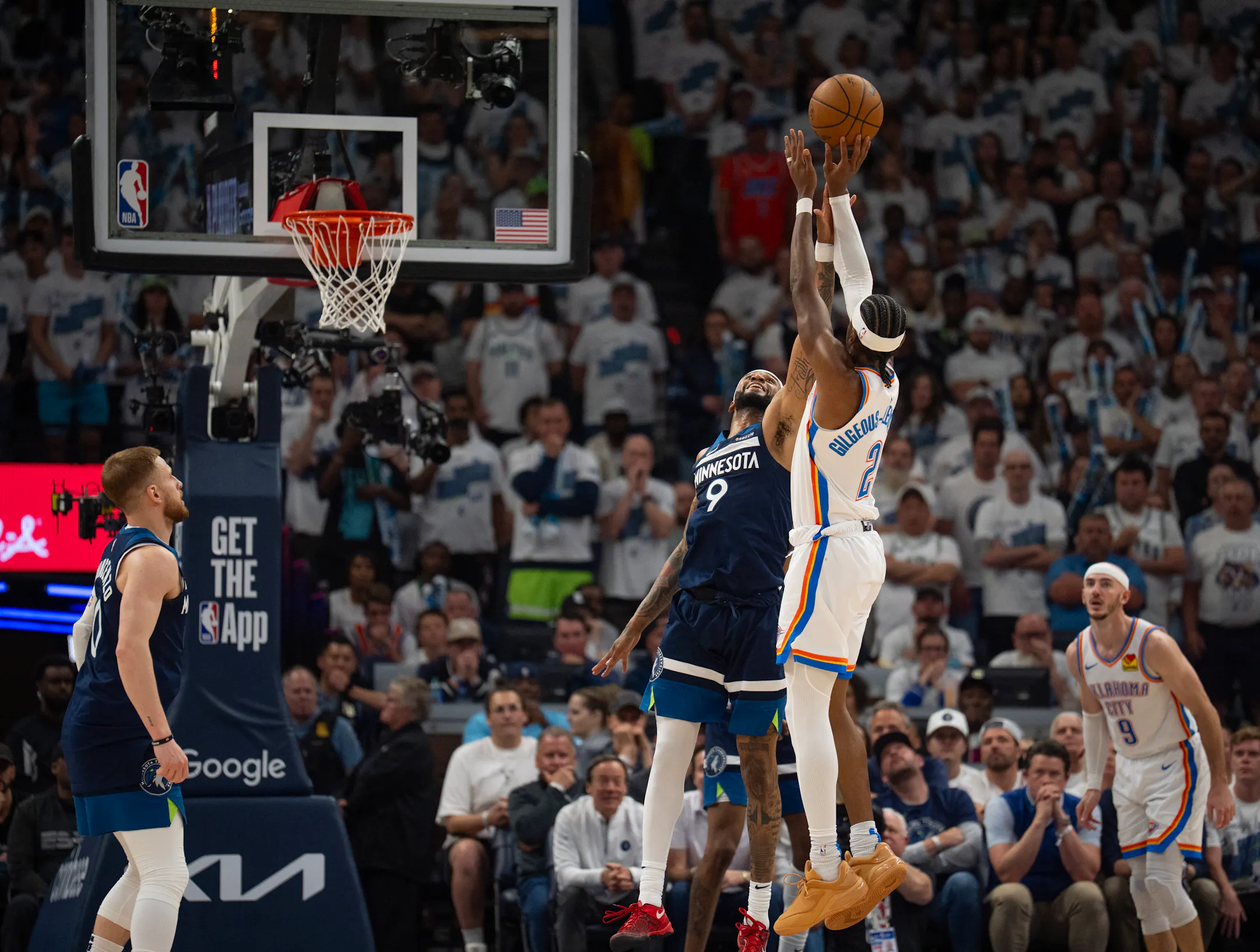 Timberwolves defense fails in Game 4 loss to Thunder