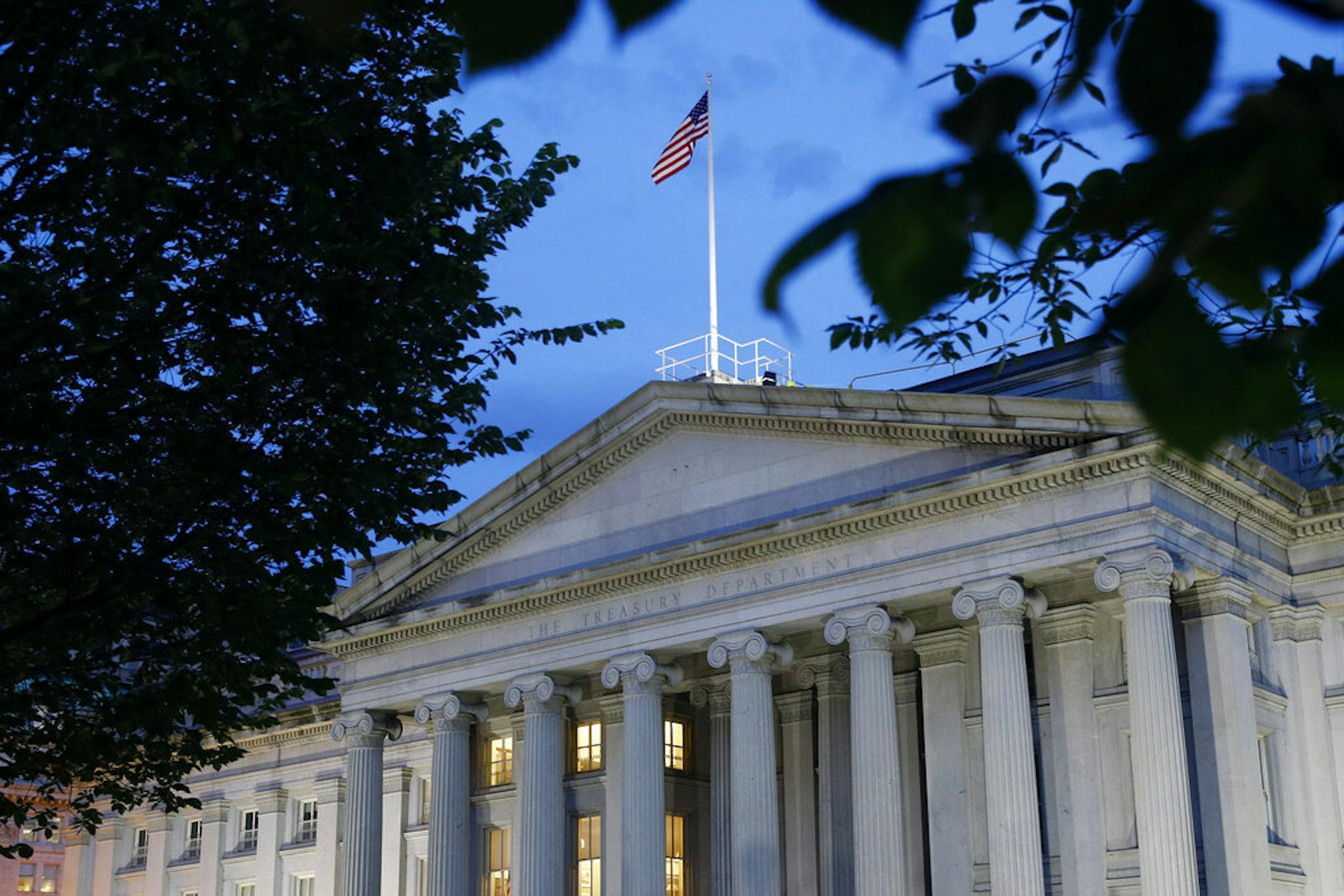 A congressional panel criticized the Treasury's early execution of the Paycheck Protection Program. But for many small businesses, access to the bailout hinged on a banking relationship, columnist Lee Schafer found.
