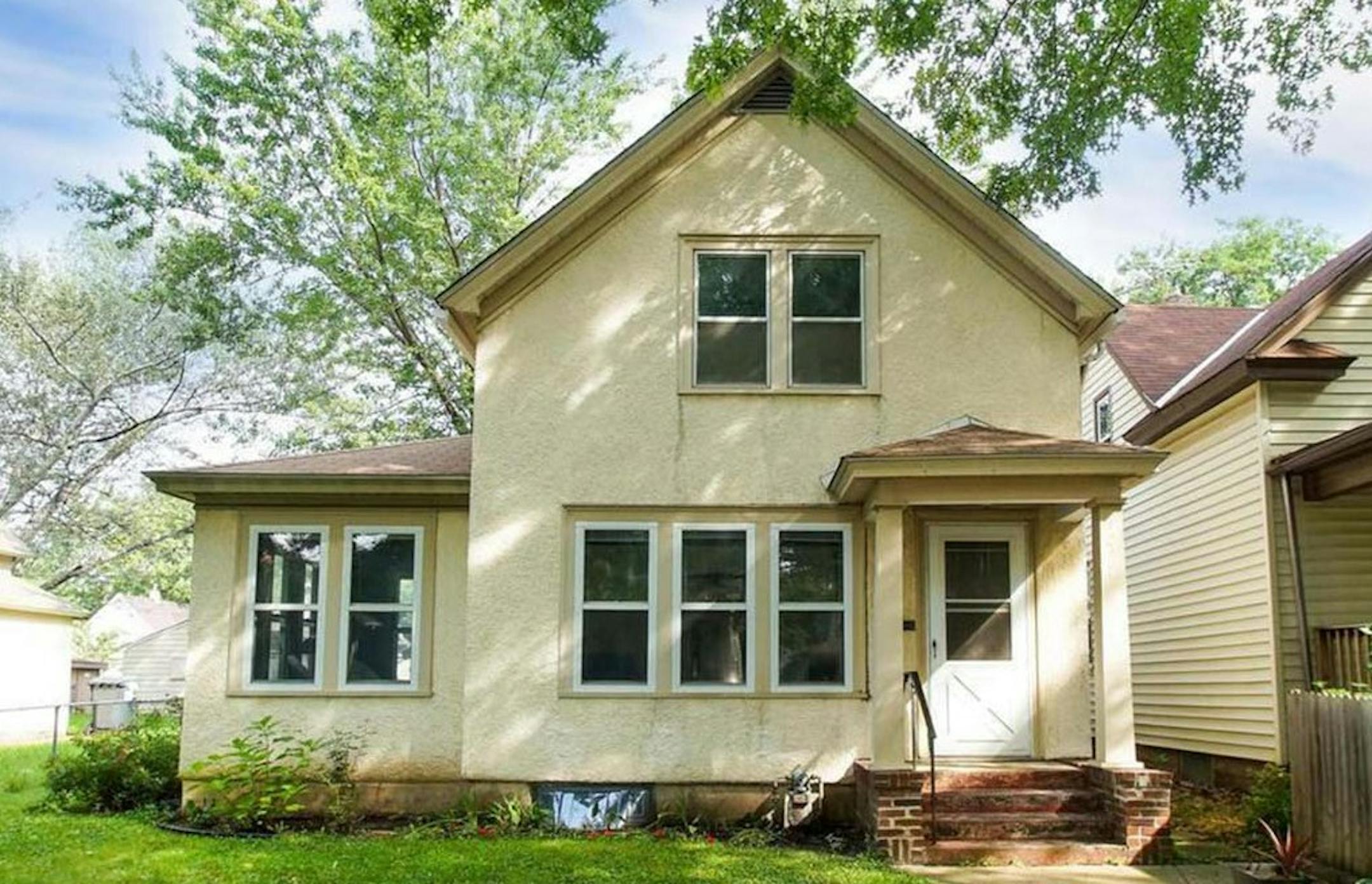 St. Paul
Built in 1906, this two-bedroom, two-bath house located in the Dayton's Bluff neighborhood has 1,107 finished square feet and features hardwood floors, formal dining room, eat-in kitchen, sunroom, full unfinished basement, fenced yard and one-car detached garage. Listed by Ryan Haagenson, Re/Max Results, 612-720-1382.