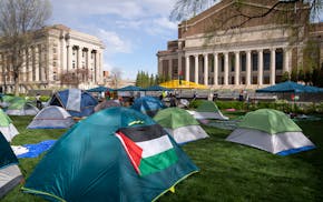 A pro-Palestinian tent encampment at the University of Minnesota in Minneapolis, Minn. on Tuesday, April 30, 2024. ] LEILA NAVIDI • leila.navidi@sta