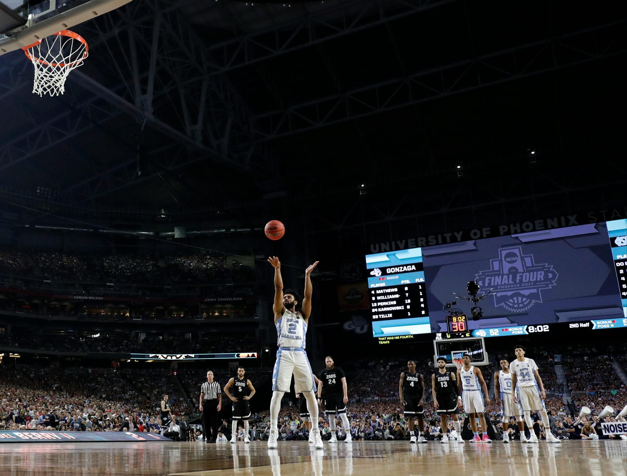 North Carolina guard Joel Berry II shoots a free throw during the second half against Gonzaga in the finals of the Final Four NCAA college basketball tournament, Monday, April 3, 2017, in Glendale, Ariz. (AP Photo/David J. Phillip)