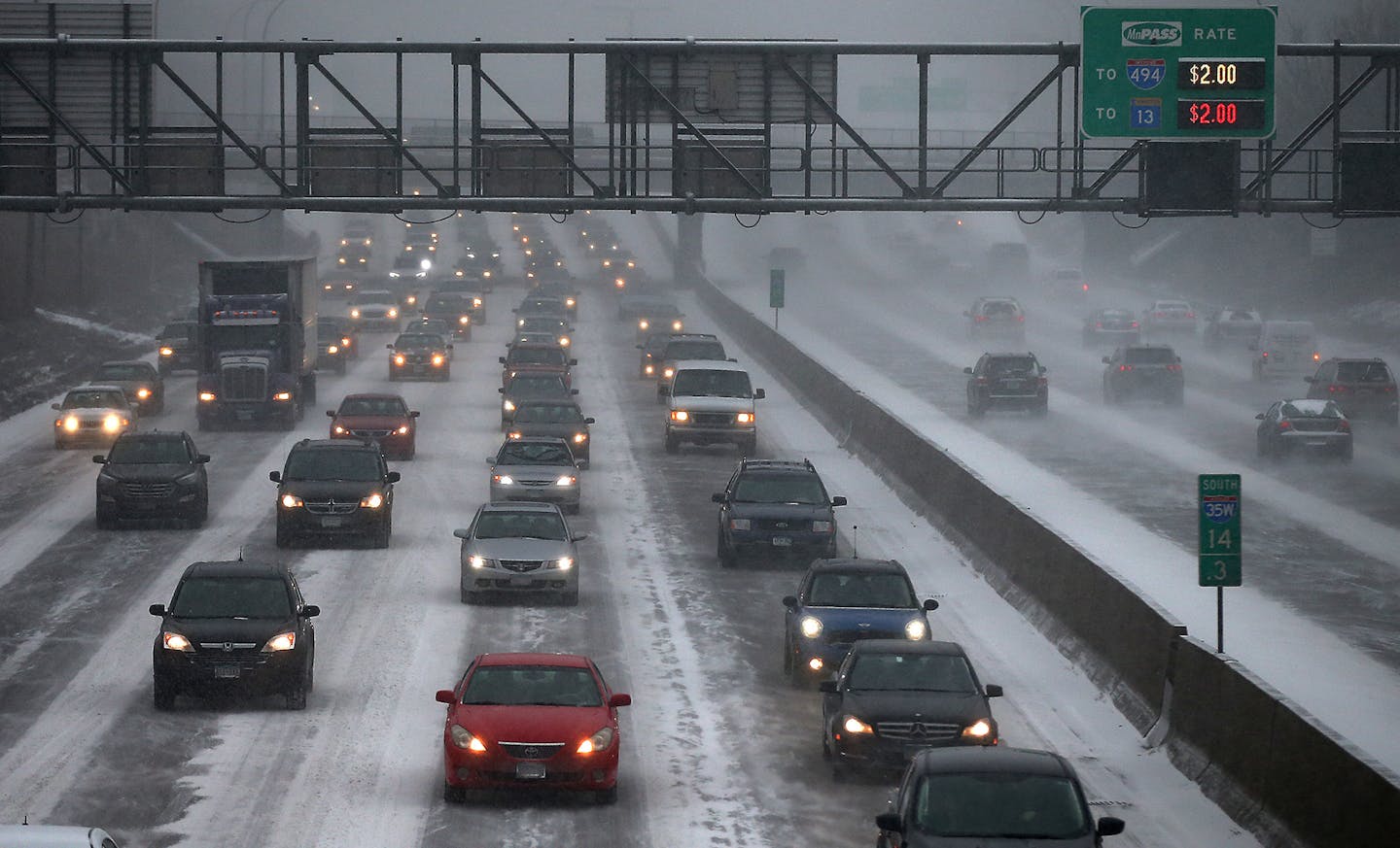 Traffic slowed on 35W northbound, as a snow storm made its way through the Twin Cities, Tuesday, March 3, 2015 in Minneapolis.