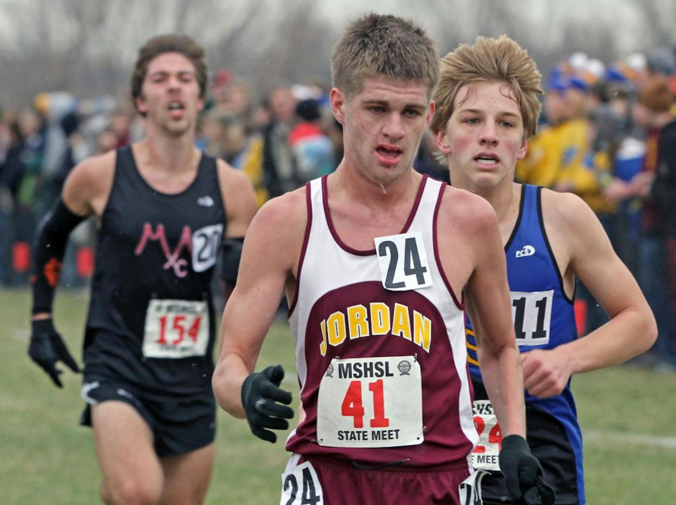 Chris Huss of Jordan sprinted to the finish line in the Class 1A cross-country state meet at St. Olaf College in Northfield. Photo by Bruce Bisping/Star Tribune * bbisping@startribune.com