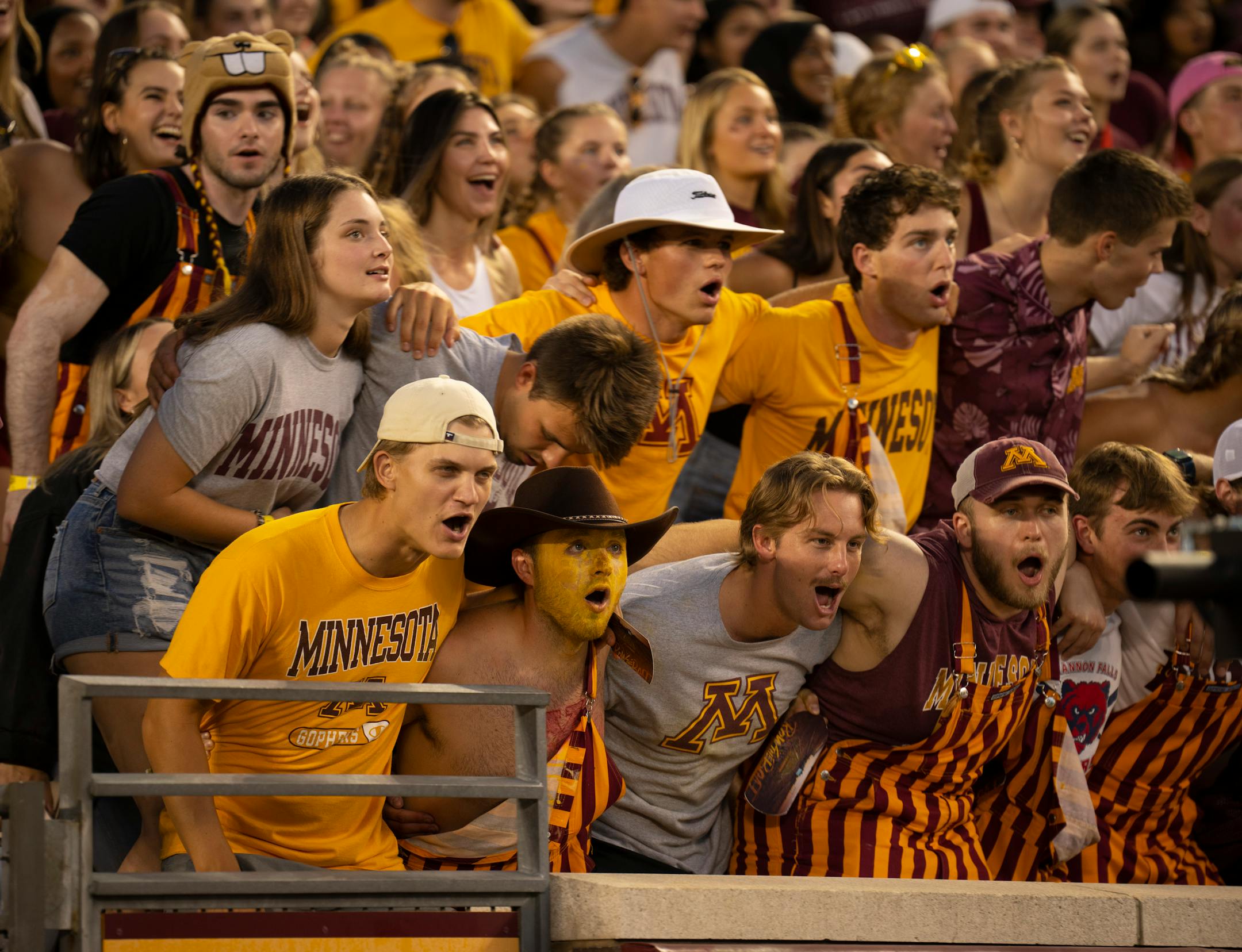 Fans in the student section got pumped up just before the Gophers took the field at Huntington Bank Stadium in Minneapolis Thursday night, September 1, 2022. The University of Minnesota Gophers faced the New Mexico State Aggies in the opening football game of the season.   ]   JEFF WHEELER • Jeff.Wheeler@startribune.com