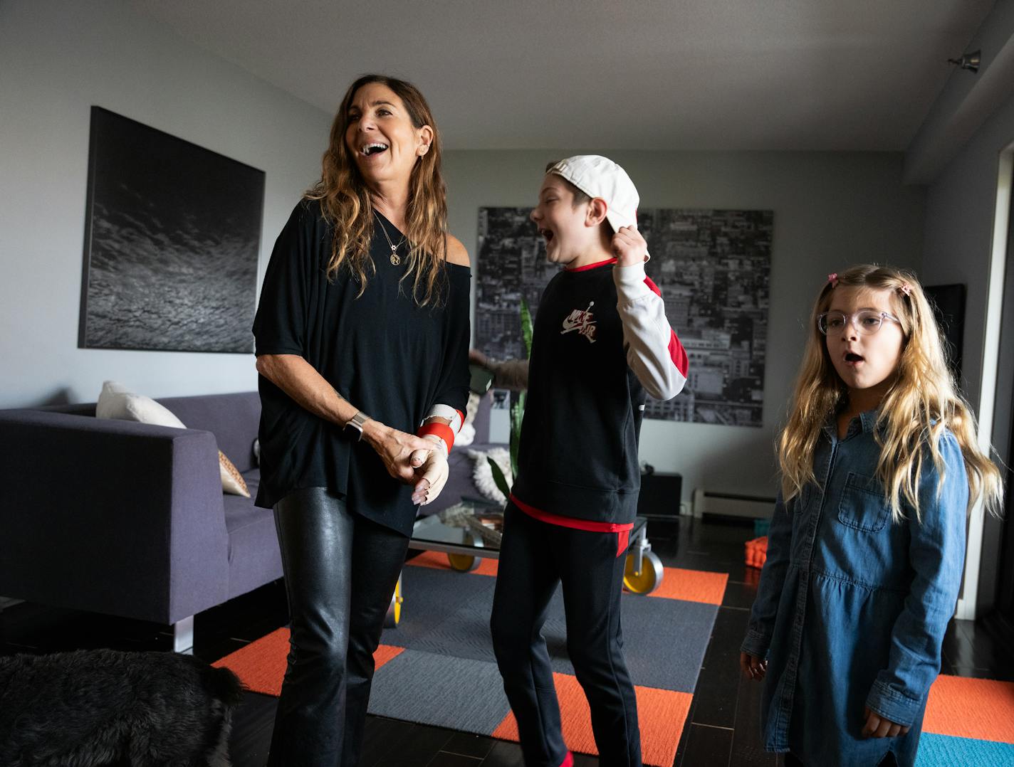 'The Golden Bachelor' contestant Leslie Fhima spends time with her grandchildren Jackson,10, and Sofia, 6, inside her home in Minneapolis, Minn., on Saturday, Oct. 28, 2023. ] SHARI L. GROSS • shari.gross@startribune.com