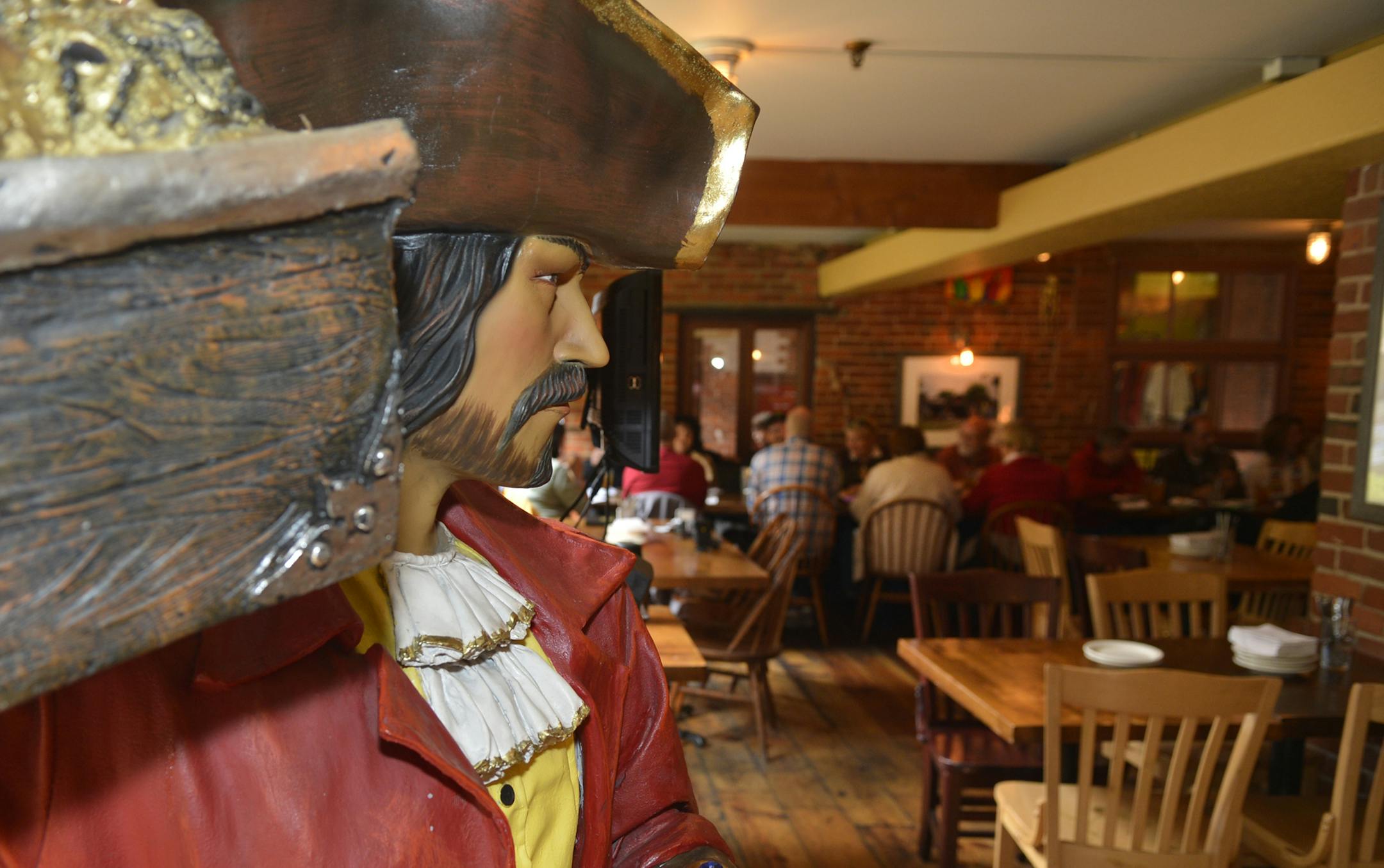Smalley's Pirate Barbeque. ] (SPECIAL TO THE STAR TRIBUNE/BRE McGEE)