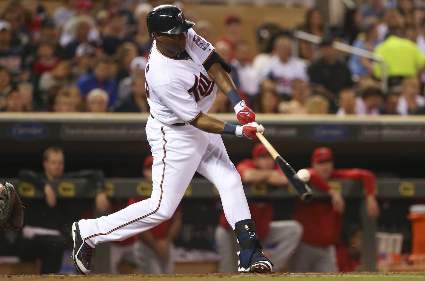 Twins right fielder Torii Hunter (48) connected for a three run homer in the first inning Thursday night at Target Field. ] JEFF WHEELER &#xef; jeff.wheeler@startribune.com The Twins faced the Los Angeles Angels in an MLB baseball game Thursday night, September 17, 2015 at Target Field in Minneapolis.