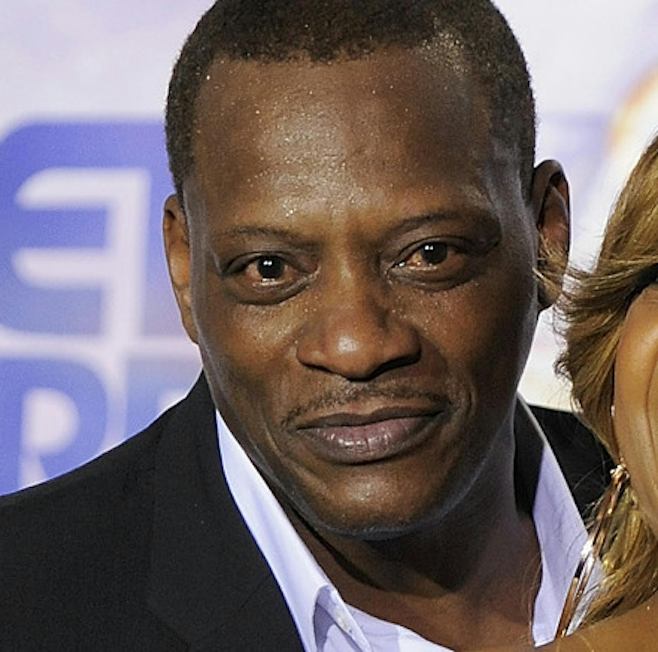 Alexander O'Neal, left, and Cherrelle pose backstage at the BET Awards on Sunday, June 26, 2011, in Los Angeles. (AP Photo/Chris Pizzello) ORG XMIT: MIN2013071614065945