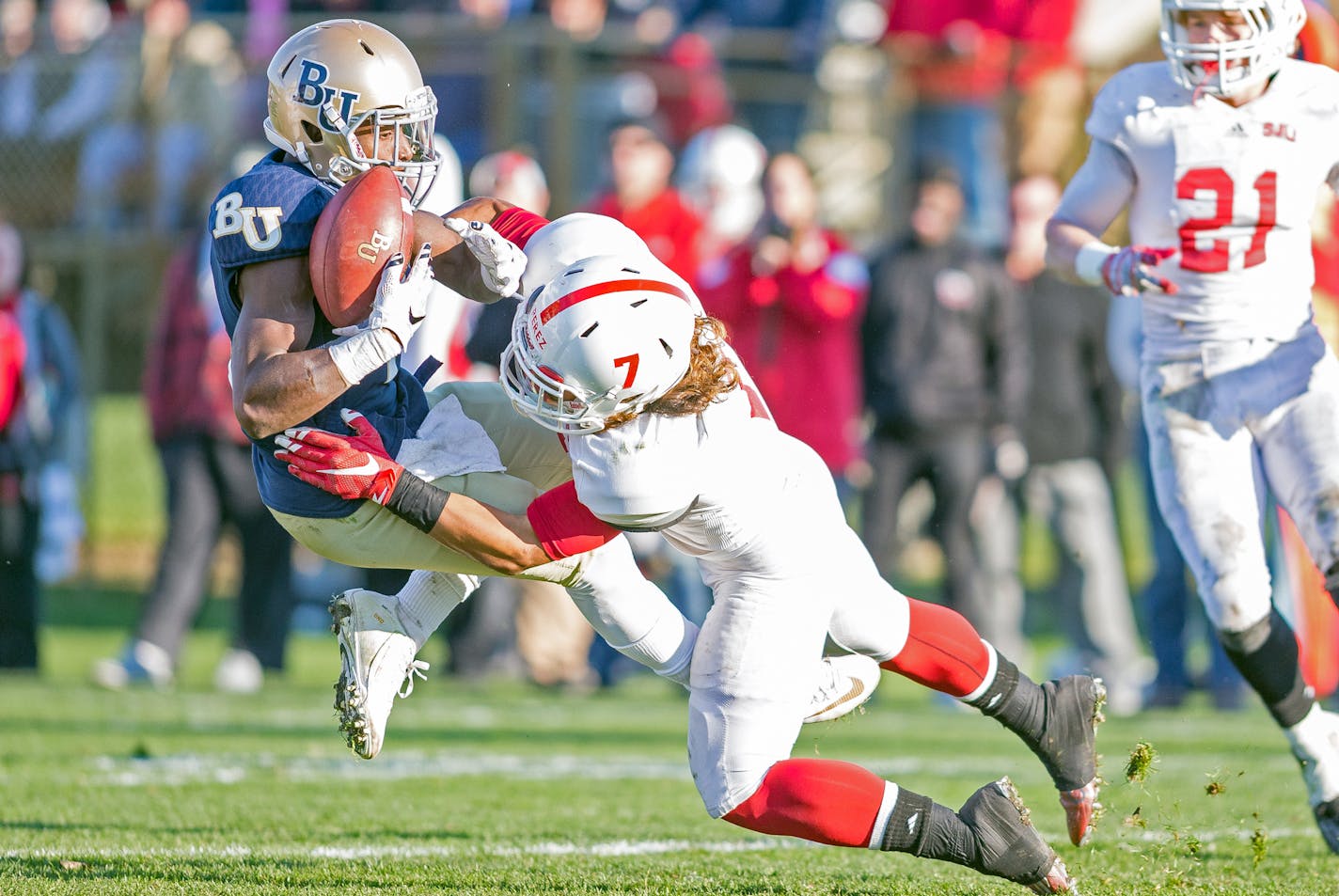 Bethel University vs. St. John's University. Photos by Nathan Klok