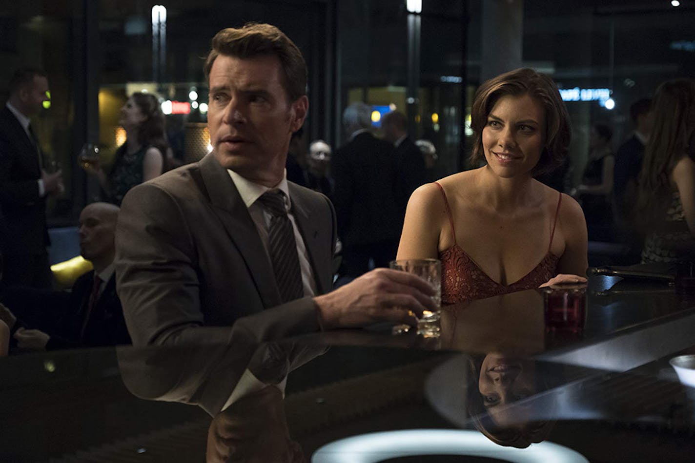 Scott Foley and Lauren Cohan in "Whiskey Cavalier." (ABC) ORG XMIT: 1272132