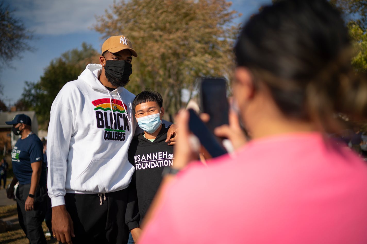 Timberwolves player Karl-Anthony Towns posed for a photo with Matthew Tha during the event at the Tony Sanneh Foundation in St. Paul. ] JEFF WHEELER • jeff.wheeler@startribune.com