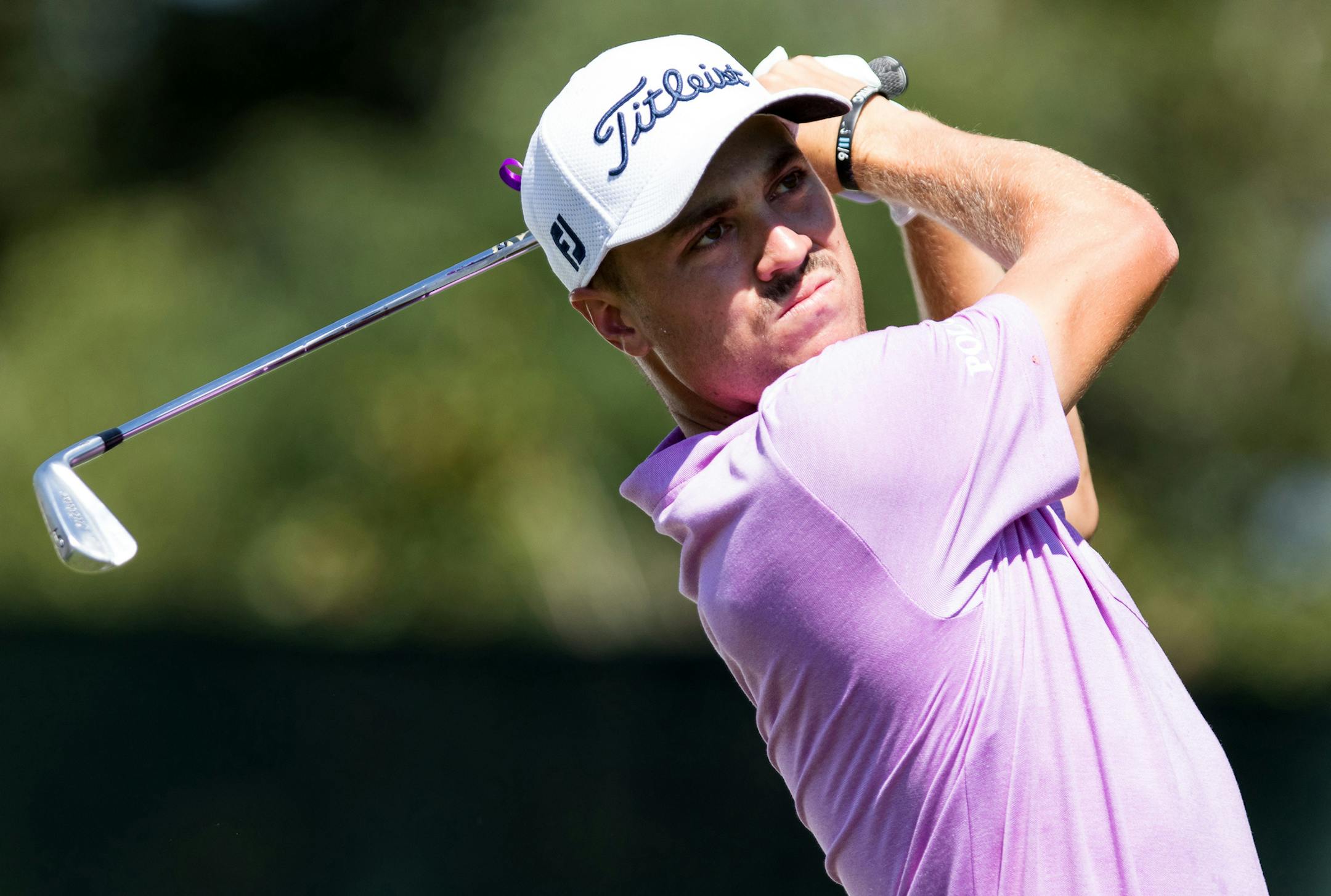 August 28, 2016: Justin Thomas teeing off during the final round of play at The Barclays, on the Black course, at Bethpage State Park in Farmingdale, NY. (Photo by David Hahn/Icon Sportswire) (Icon Sportswire via AP Images) ORG XMIT: 259097