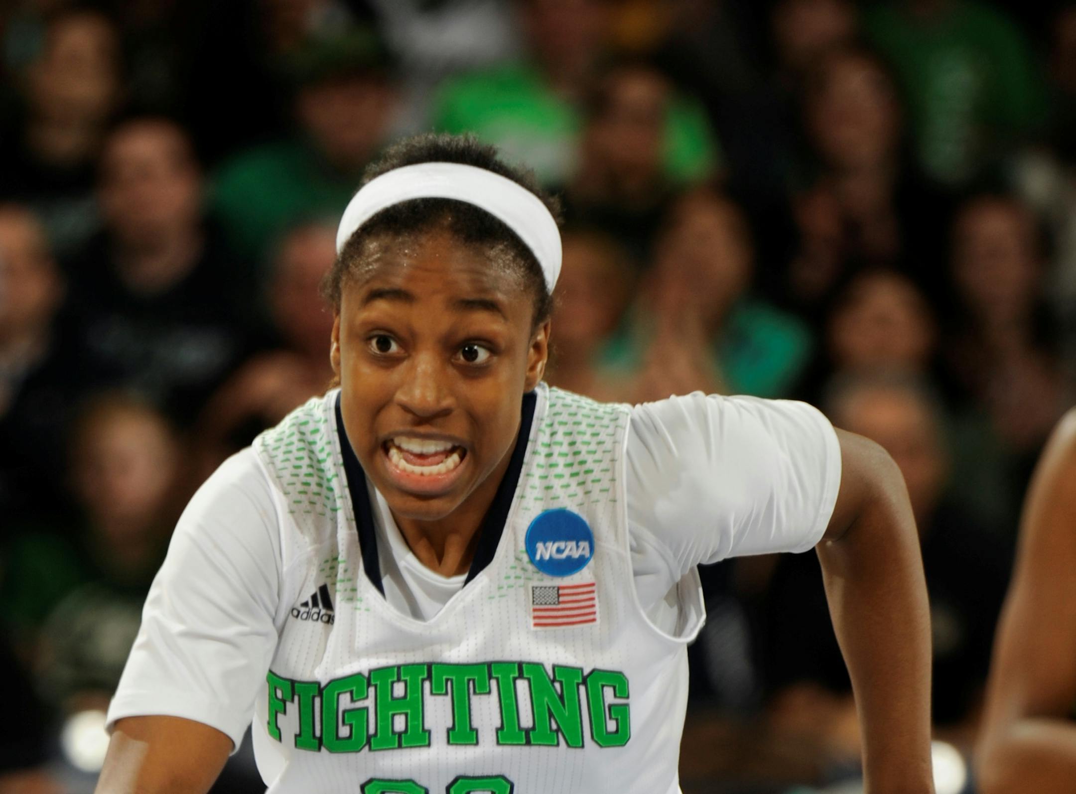 Notre Dame guard Jewell Loyd heads up court in the second half of their NCAA women's college basketball tournament regional final game at the Purcell Pavilion in South Bend, Ind Monday March 31, 2014. Notre Dame won 88-69. (AP Photo/Joe Raymond)