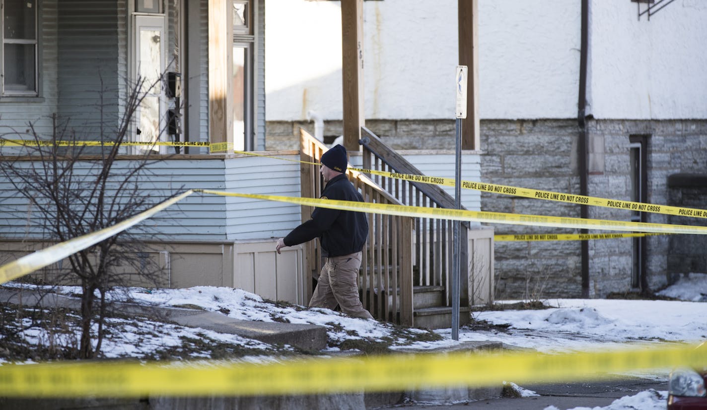 St. Paul Police investigate the scene of a shooting in St. Paul. ] LEILA NAVIDI &#xef; leila.navidi@startribune.com BACKGROUND INFORMATION: St. Paul Police investigate the scene of a shooting on Thursday, February 2, 2017. A girl is dead and two teens are recovering from injuries after an apparent shooting in St. Paul late Wednesday. Around 10:30 p.m., officers were called to a residence on the 500 block of Case Avenue East on a report of shots fired. When police arrived they found three juvenil