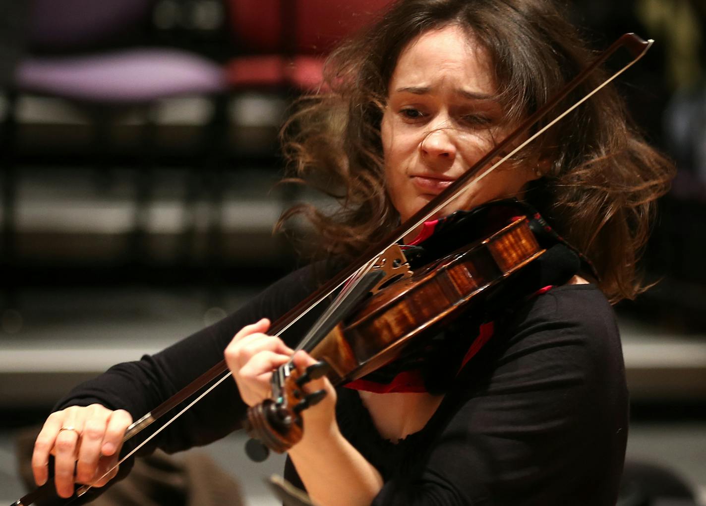 Moldovan violinist Patricia Kopatchinskaja rehearses with the St. Paul Chamber Orchestra in their rehearsal space in downtown St. Paul on Thursday, November 20, 2014. ] LEILA NAVIDI leila.navidi@startribune.com /