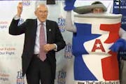Former Sen. Alan Simpson, 81, dances gangnam style to get his message out about the fiscal cliff.