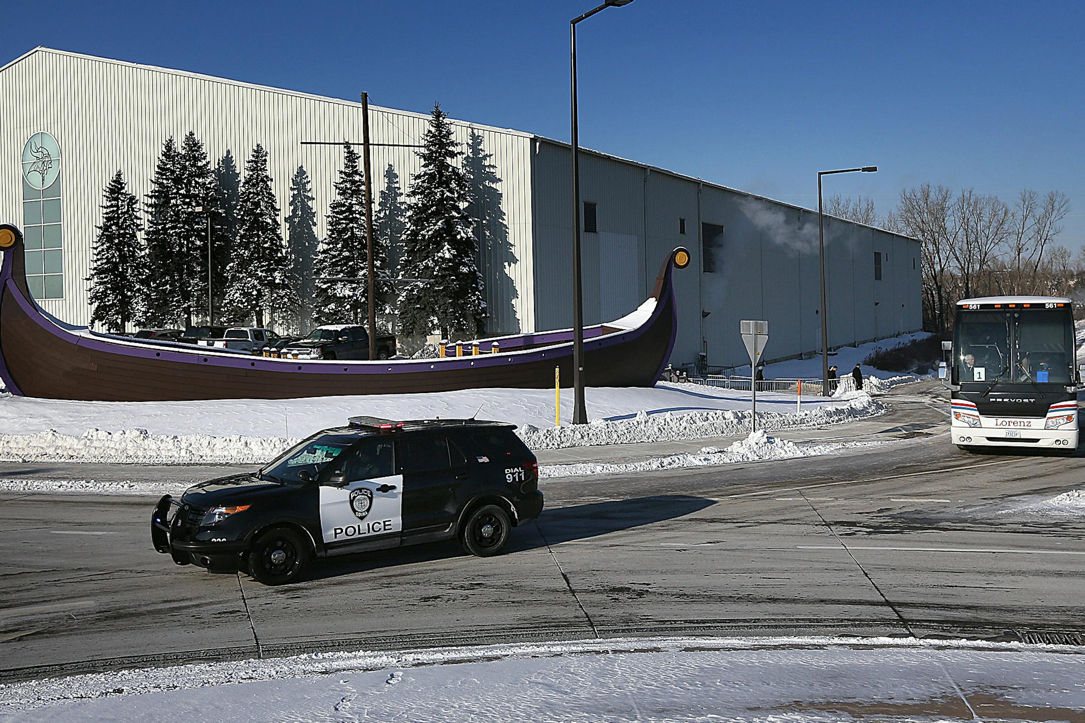 Police escorts accompanied the Minnesota Vikings team bus as they departed Winter Park in Eden Prairie and headed to the airport for their flight to Baltimore for a weekend game against the Ravens.] JIM GEHRZ ‚Ä¢ jgehrz@startribune.com / Eden Prairie, MN / December 7, 2013 / 1:00 PM