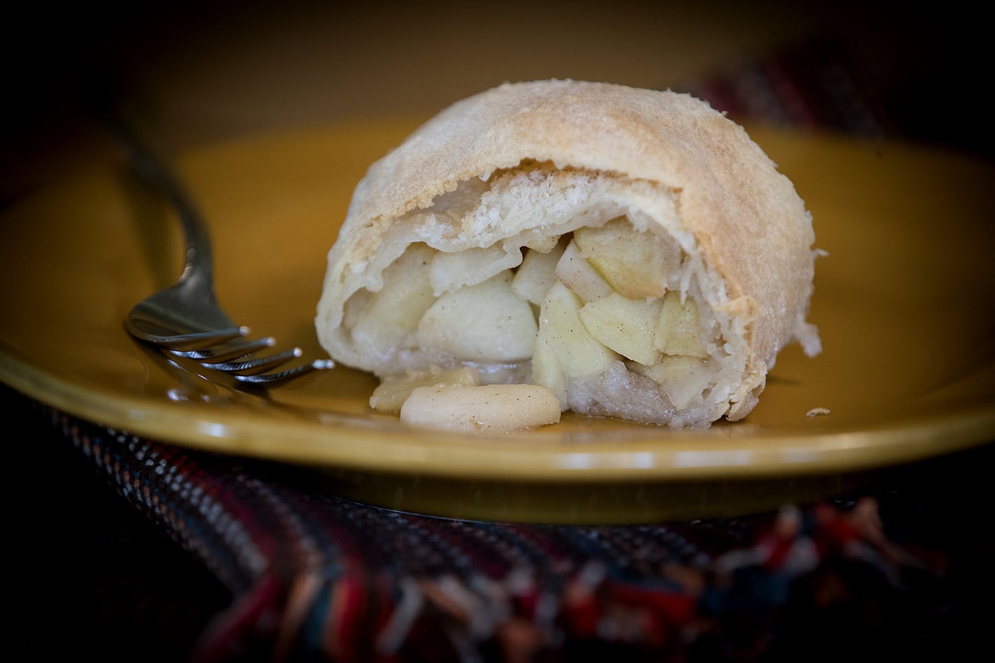 Baking Central features a seasonal treat: apple strudel