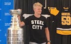 Magical run continues as Jake Guentzel brings Stanley Cup to Woodbury