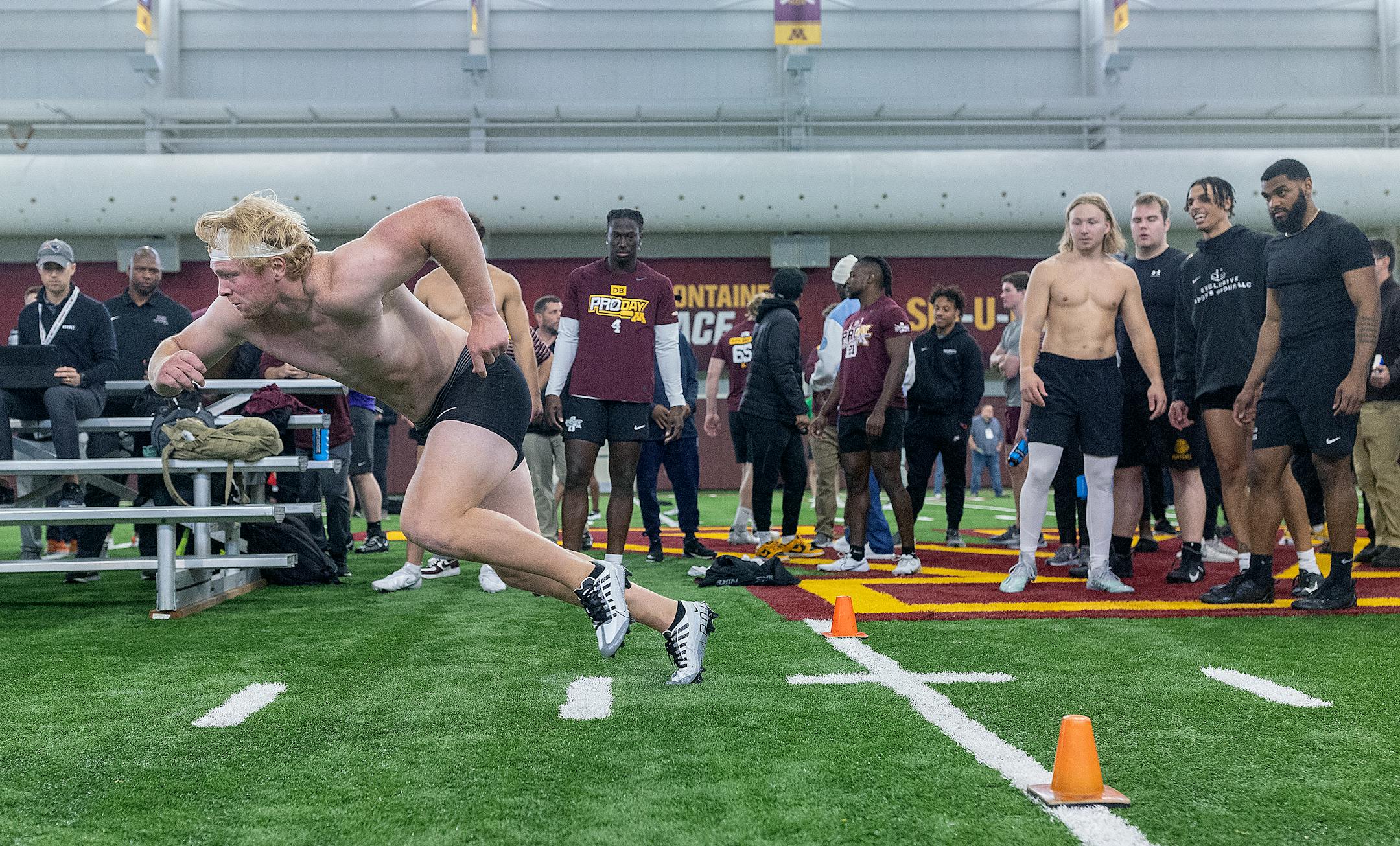 Minnesota linebacker Thomas Rush performs for NFL scouts during the Minnesota Pro Day.