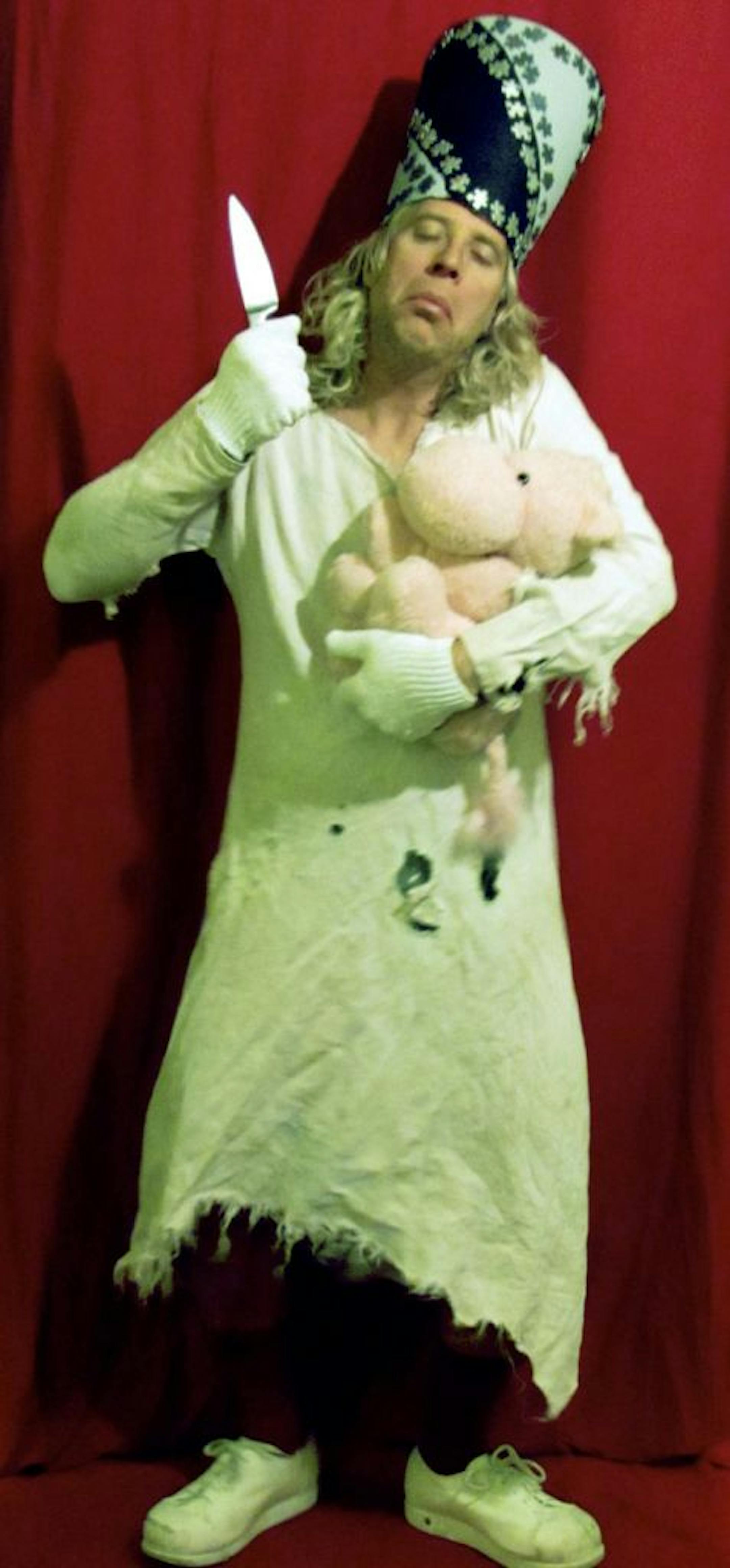 Paul Herwig in "Rip, Romp & Howl."