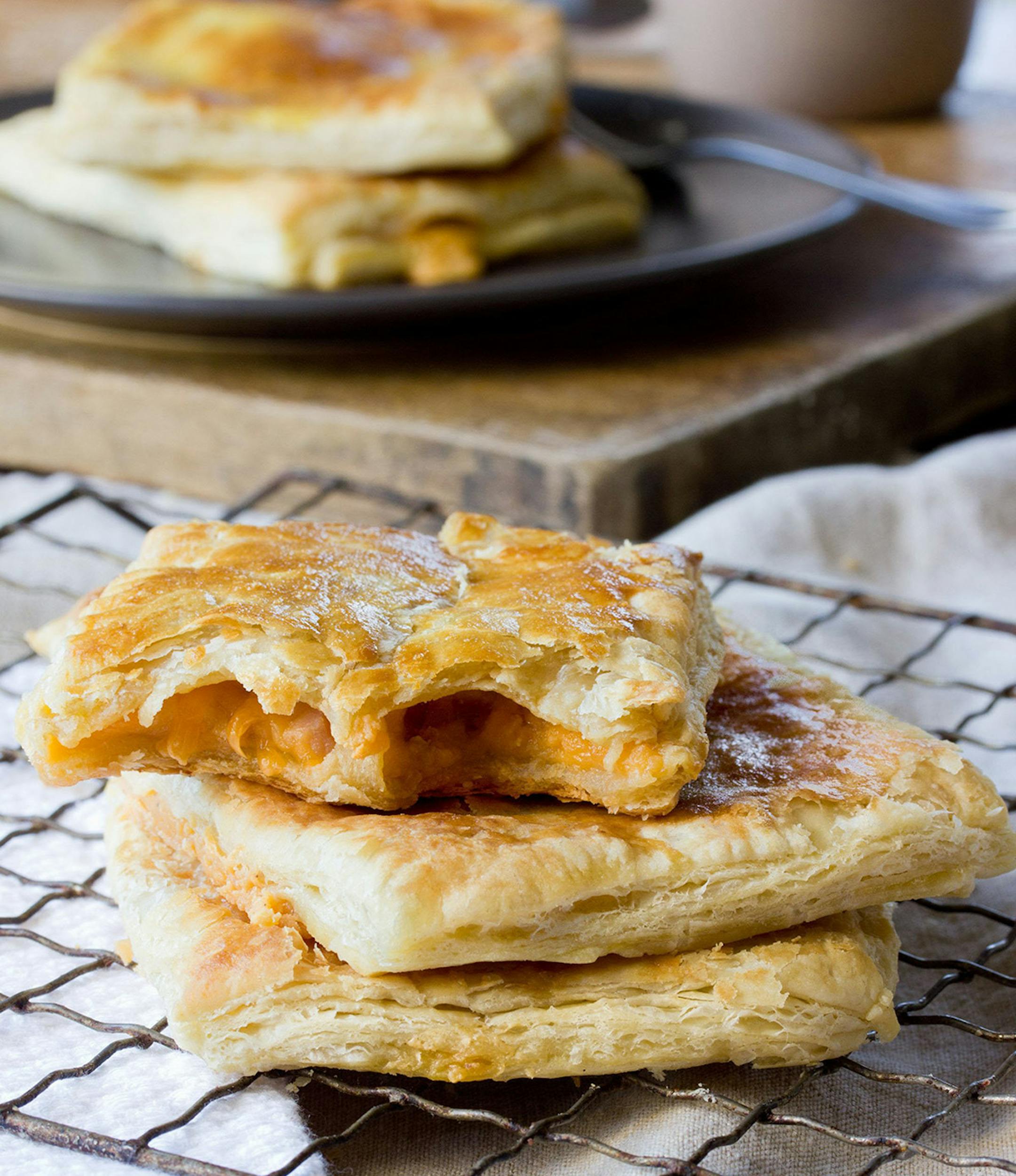 Grown-Up Prosciutto and Cheddar Hot Pockets. Tribune Content Agency ORG XMIT: tms20140313141700