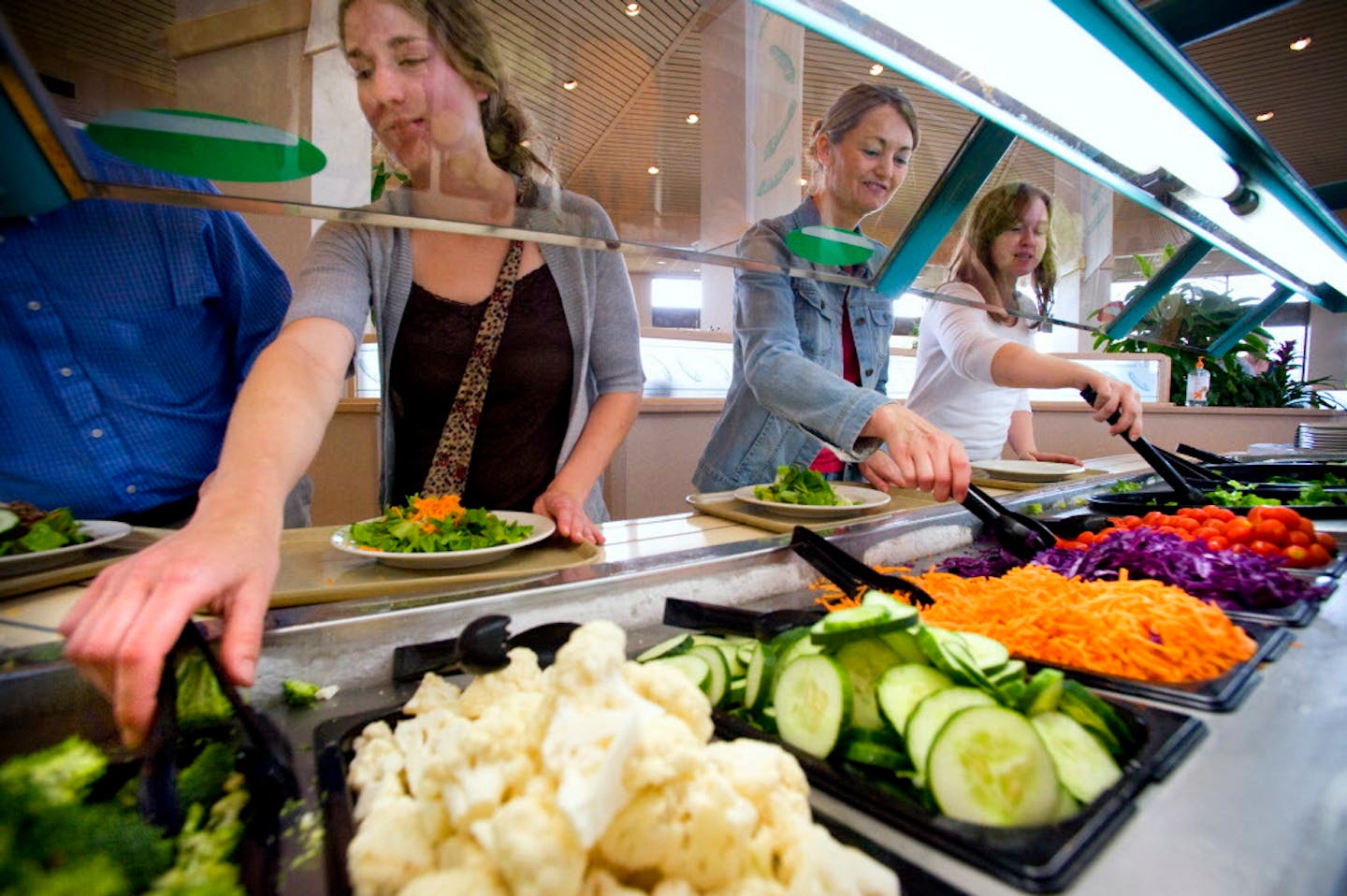 The buffet line at Q. Cumbers restaurant in Edina.