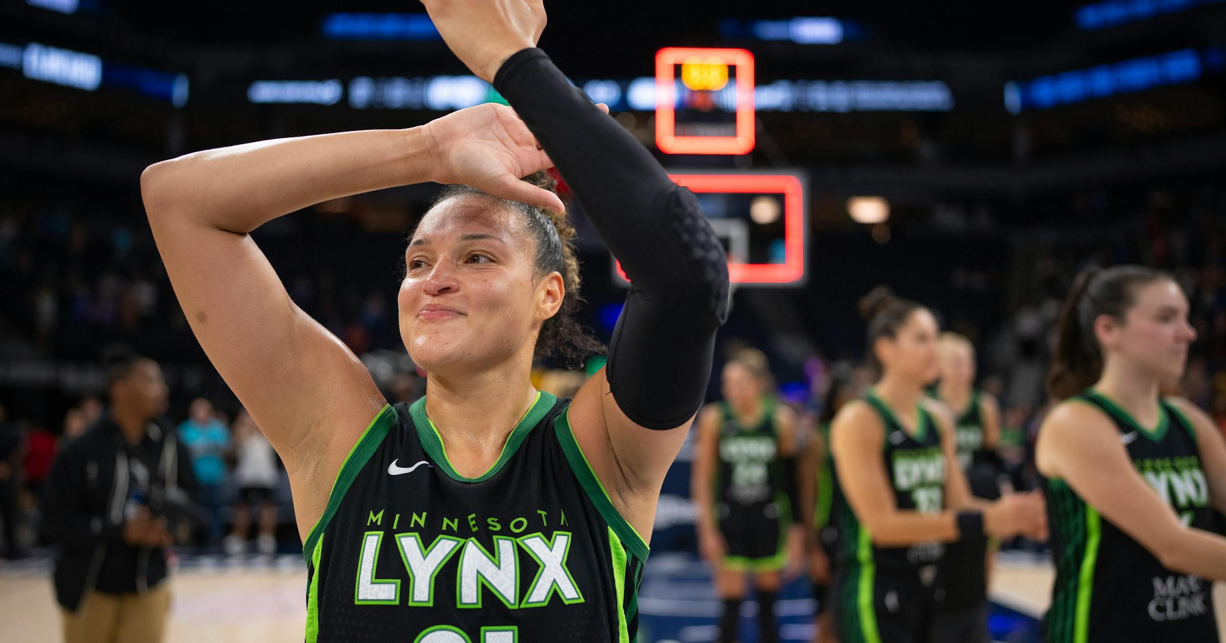 Lynx capitalize on early-season success with spot in Commissioner’s Cup final Lynx capitalize on early-season success with spot in Commissioner’s Cup final