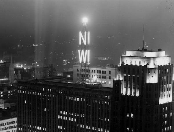 The Weatherball glowed atop the Northwestern National Bank building in 1950.
