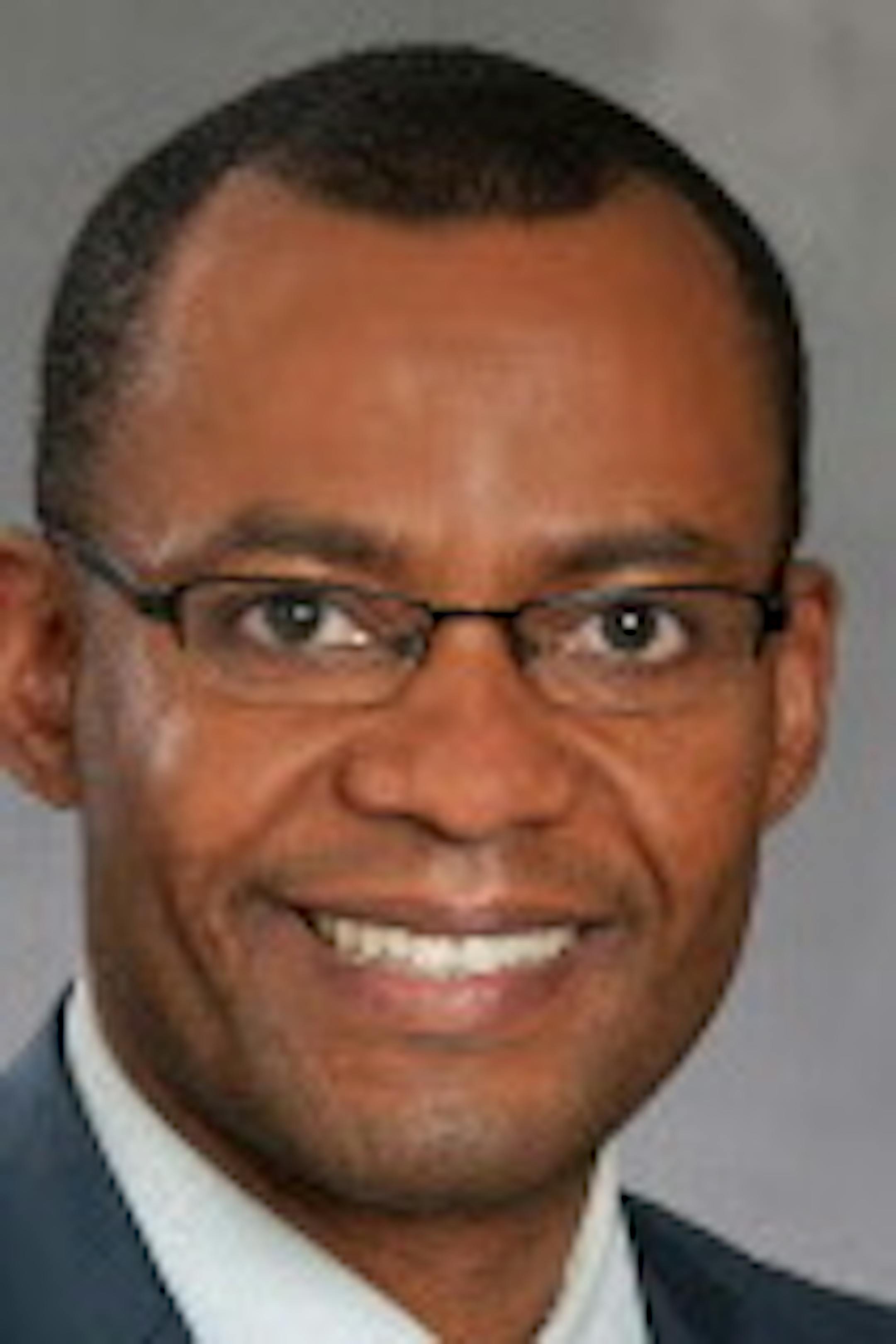 Dr Jessee Manunga for jim walsh story - aneurysm021614