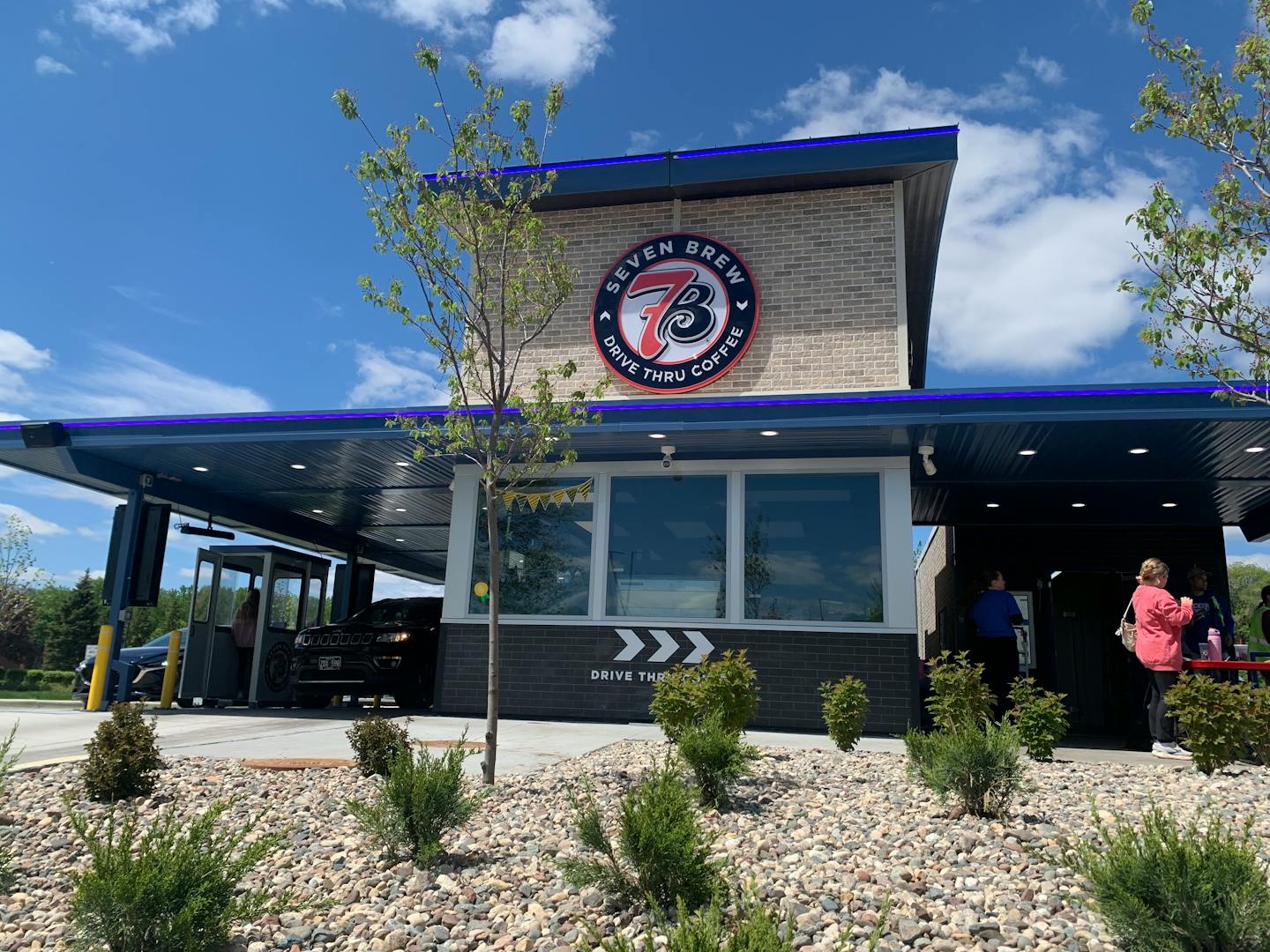 7 Brew brings its drive-through coffee to Minnesota