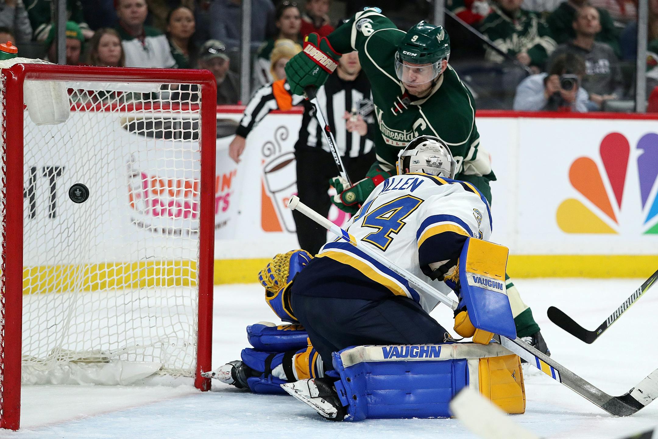 Minnesota Wild center Mikko Koivu (9) scored on St. Louis Blues goalie Jake Allen (34) in the third period.