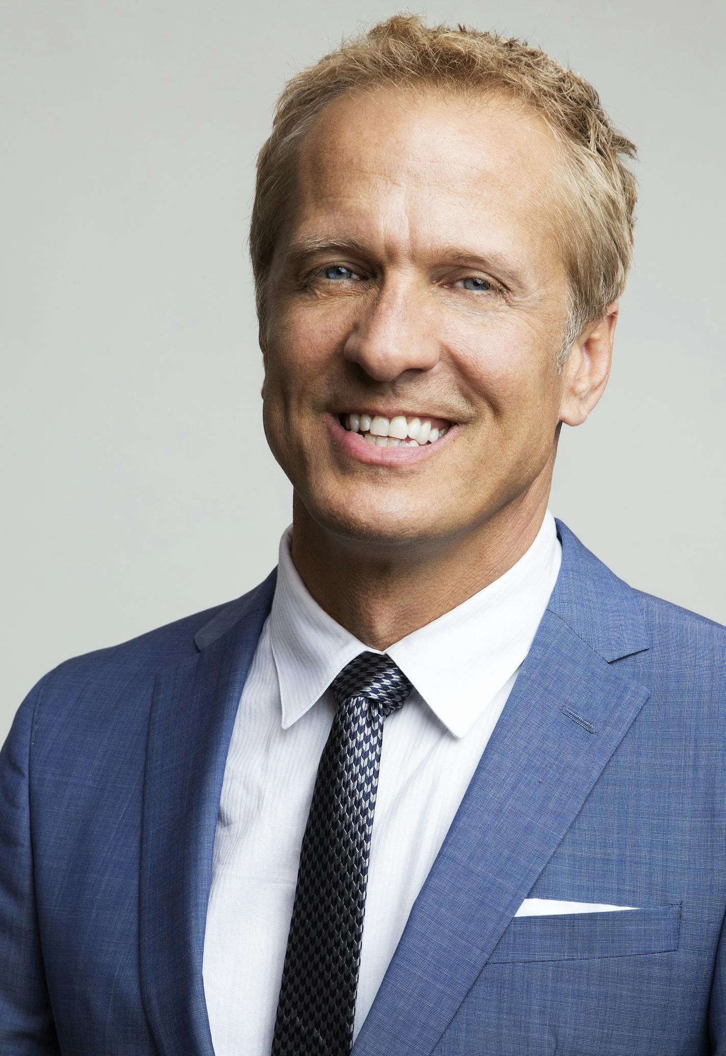 Patrick Fabian