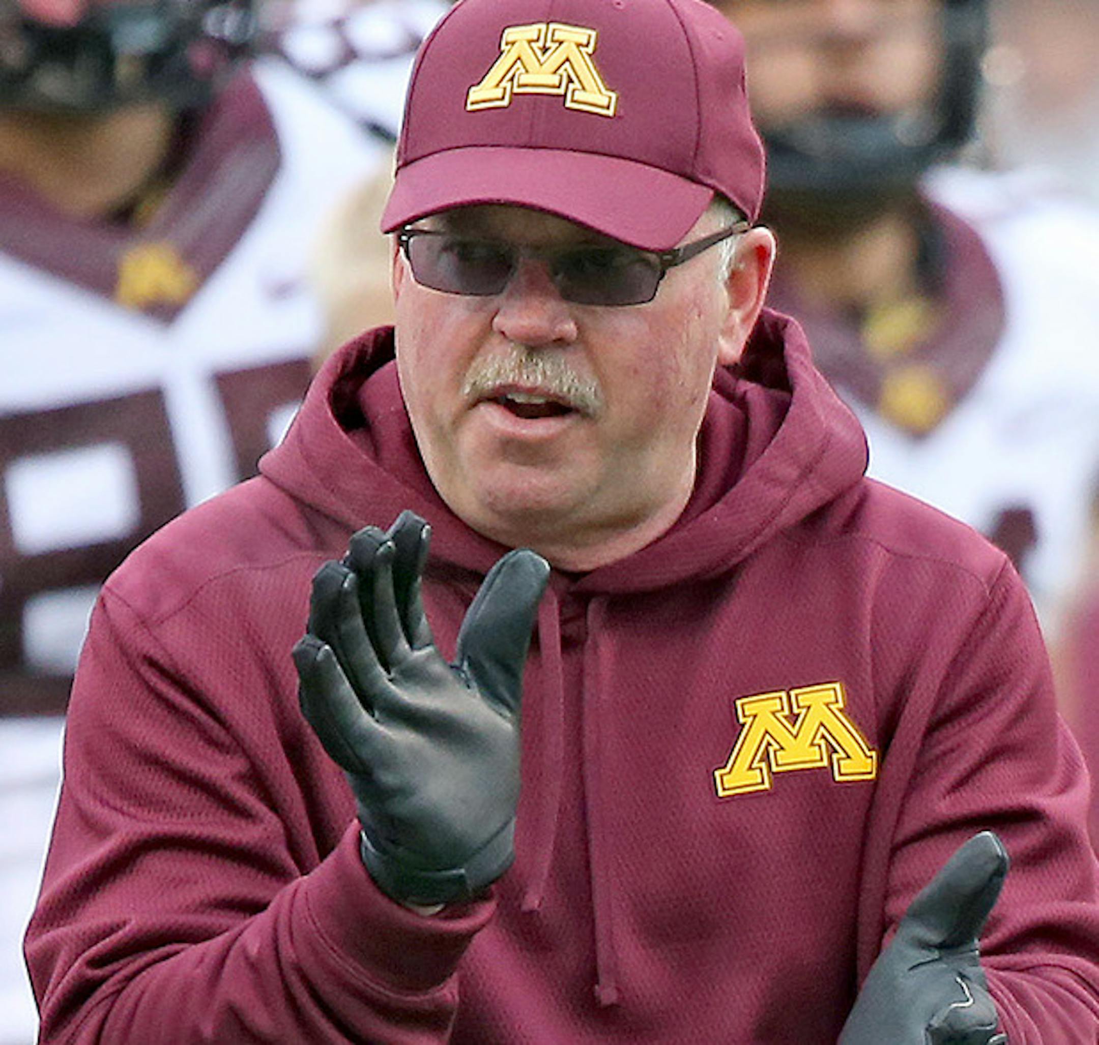 Minnesota's head coach Jerry Kill got his team fired up before the Gophers took on Nebraska at Memorial Stadium, Saturday, November 22, 2014 in Lincoln, NE. ] (ELIZABETH FLORES/STAR TRIBUNE) ELIZABETH FLORES &#x2022; eflores@startribune.com