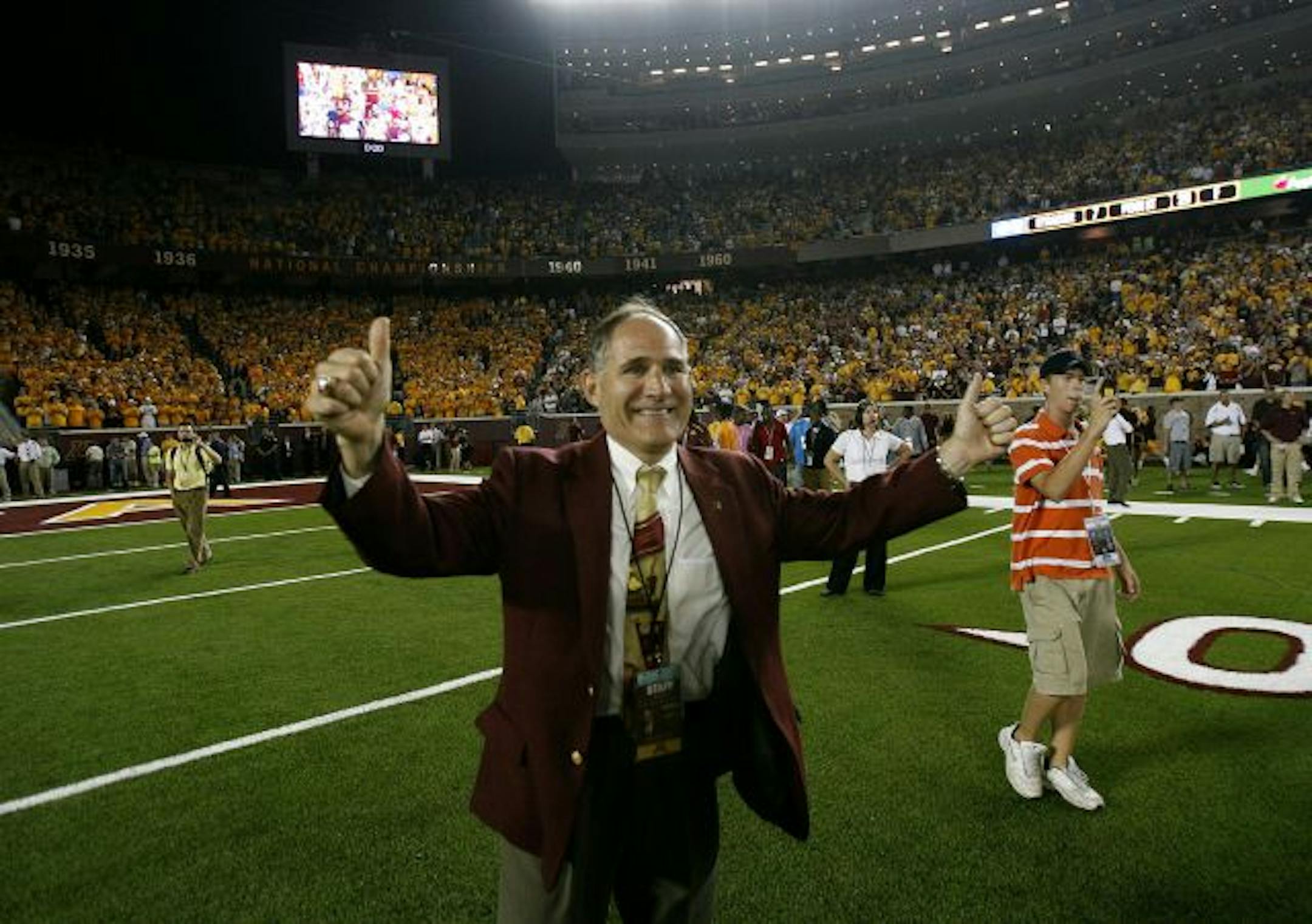 Gophers athletic director Joel Maturi