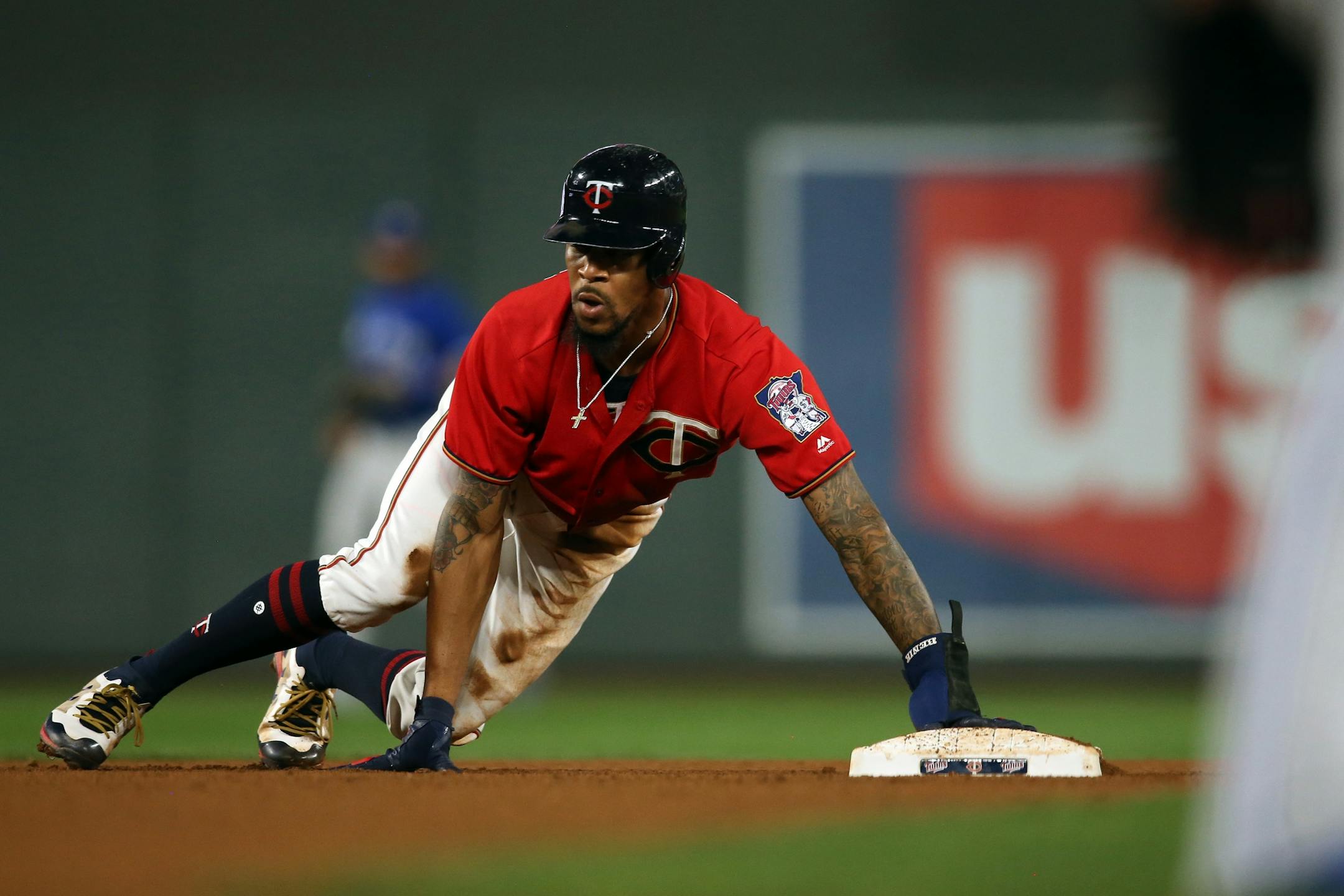 Minnesota Twins center fielder Byron Buxton (25) stole second base Friday night.