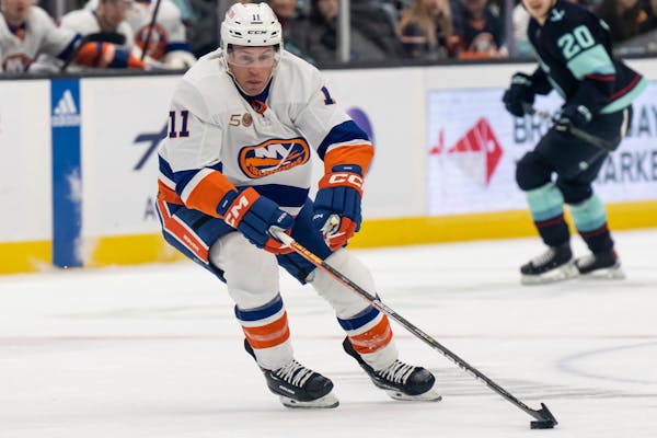Former Wild winger Zach Parise has 12 goals for the Islanders this season.
