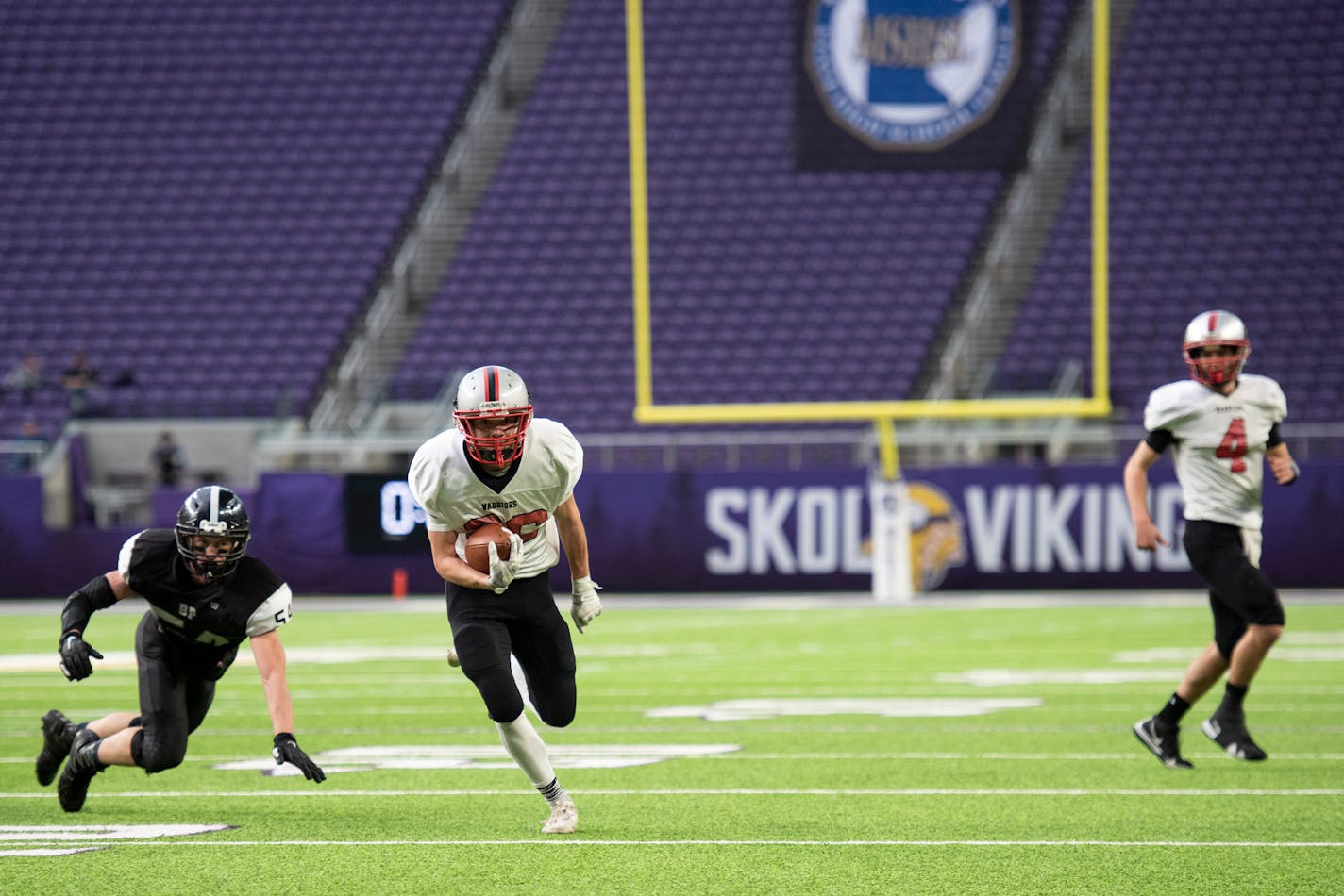 BOLD Warriors halfback Blake Plass during last year's Class 1A Prep Bowl