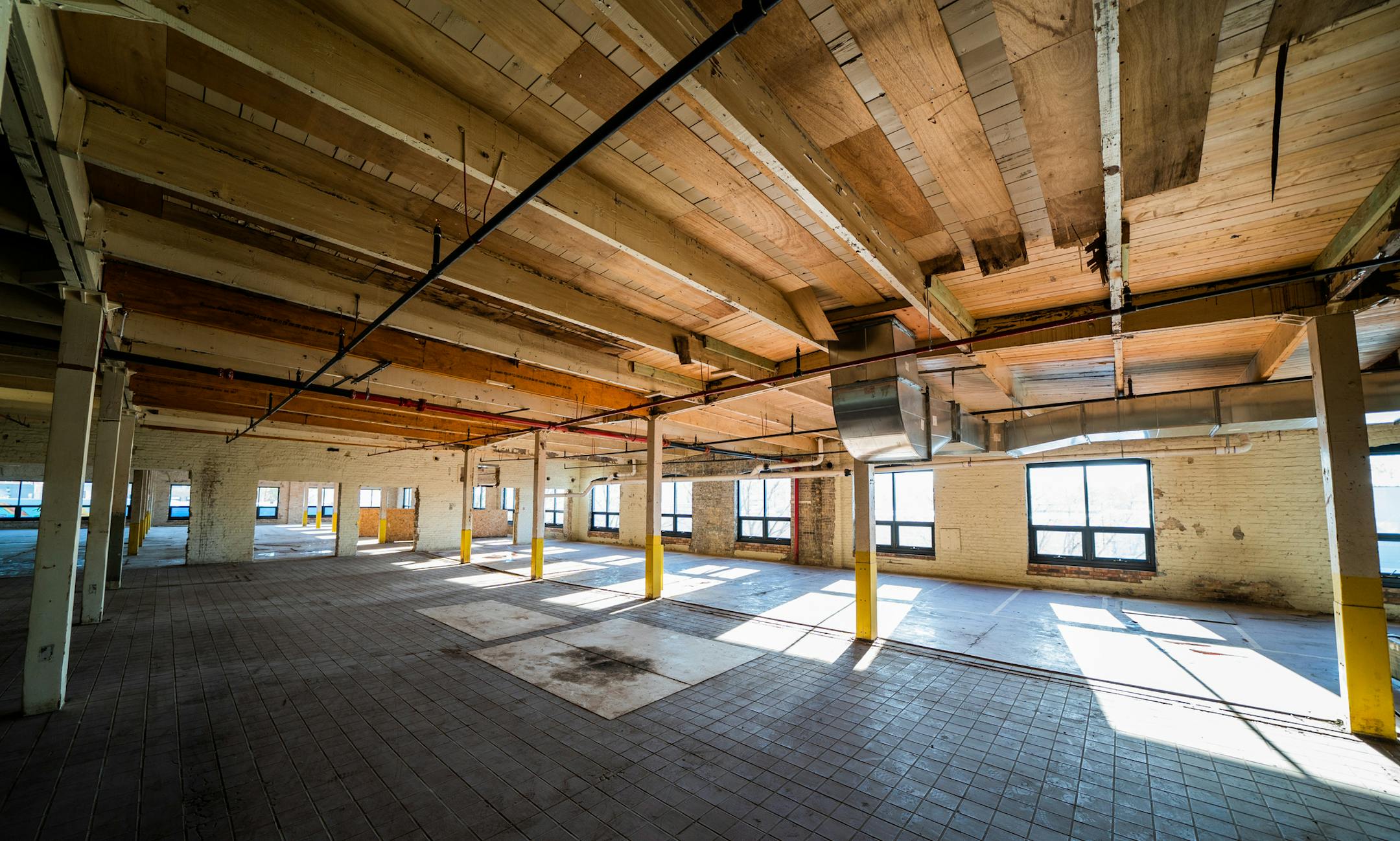 The renovation involved substantial effort in opening up workspace while improving exposure to natural light. ] MARK VANCLEAVE ¥ The recently renovated Wycliff building, located blocks from University Avenue and Highway 280, offers industrial tenants functional necessities including freight elevators and loading docks along with modern amenities and lots of natural light. Photographed Wednesday, Dec. 11, 2019 in St. Paul.