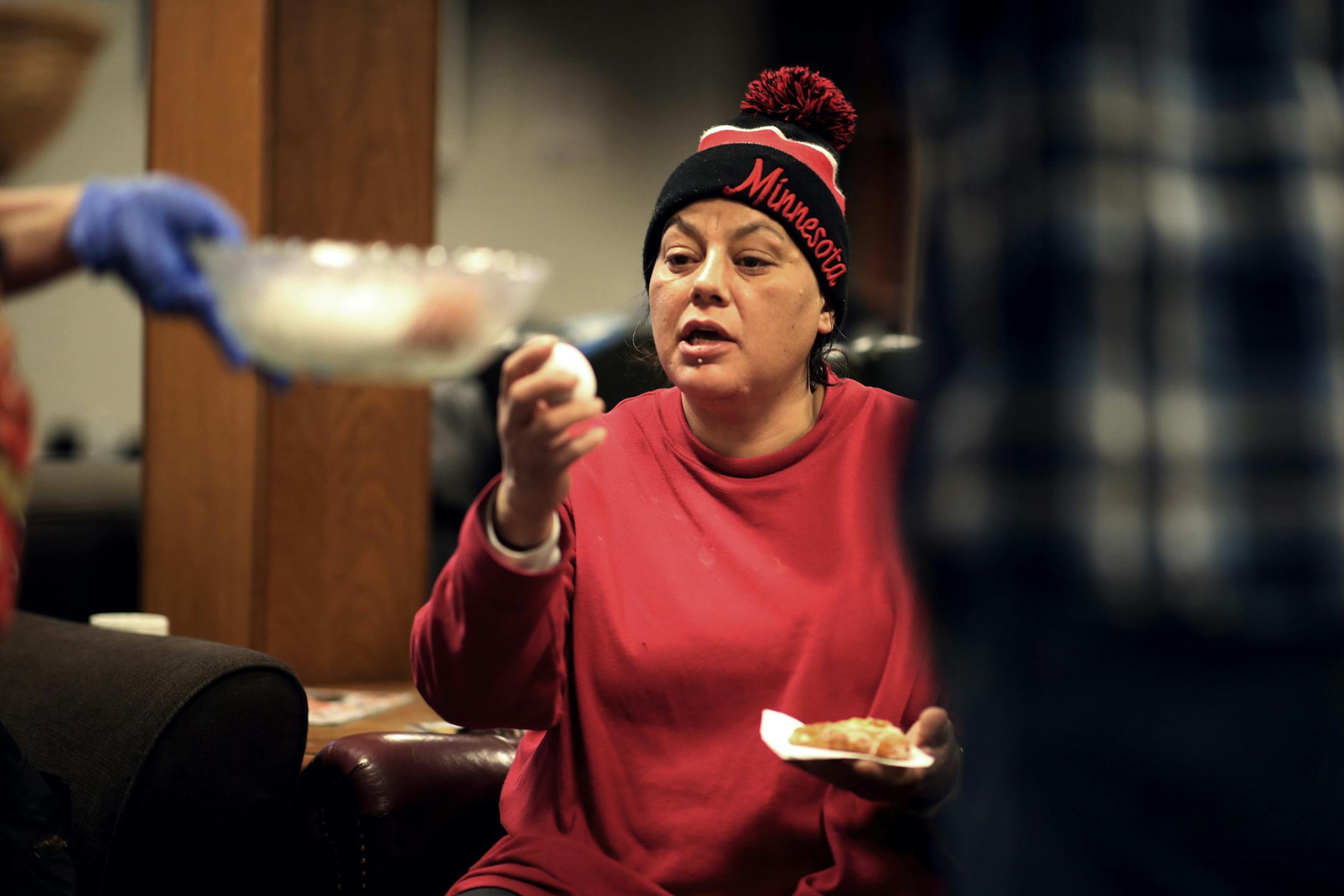 Jolene Gill ate breakfast Listening House, which is a drop-in center located in the basement of First Lutheran Church Monday Feb 26, 2018 in St. Paul, MN.] JERRY HOLT • jerry.holt@startribune.com