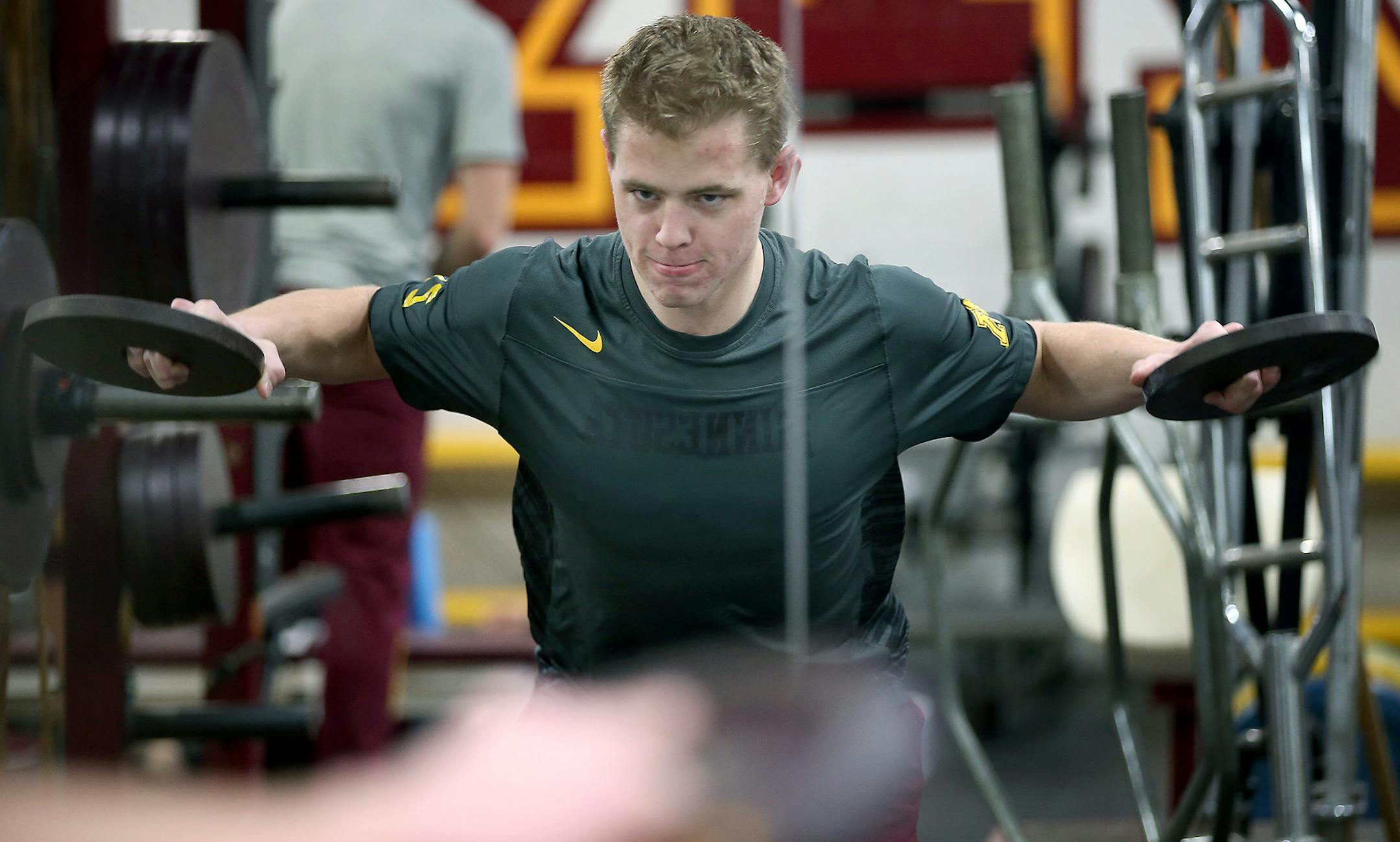 University of Minnesota redshirt sophomore Connor Reilly lifted weights in the Gophers hockey weight room, Wednesday, January 14, 2015. ] (ELIZABETH FLORES/STAR TRIBUNE) ELIZABETH FLORES &#x2022; eflores@startribune.com