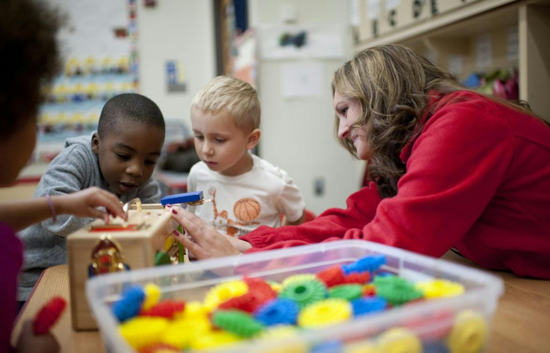 Minnesota Reading Corps tutor Jessica Richter worked with preschoolers at Brooklyn Center School Readiness.