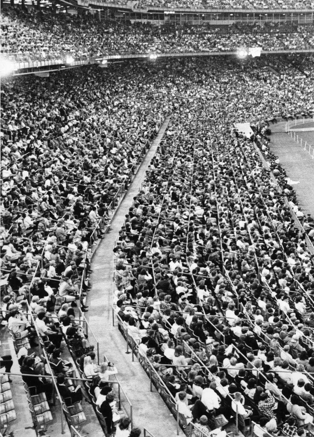 Fans crowded into Metropolitan Stadium to see the Beatles in 1965.