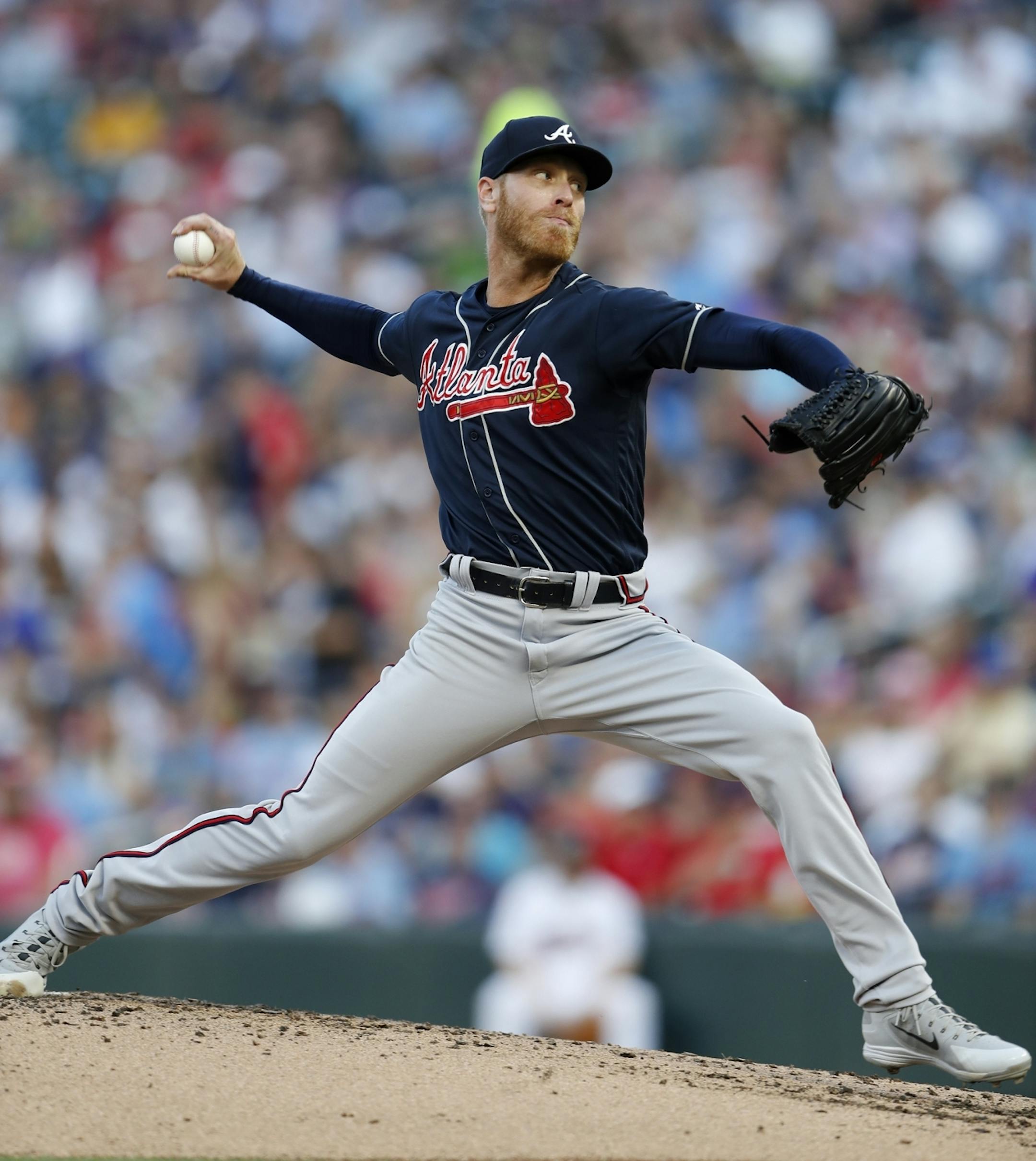 Atlanta Braves starting pitcher Mike Foltynewicz (26) pitched in the first inning.