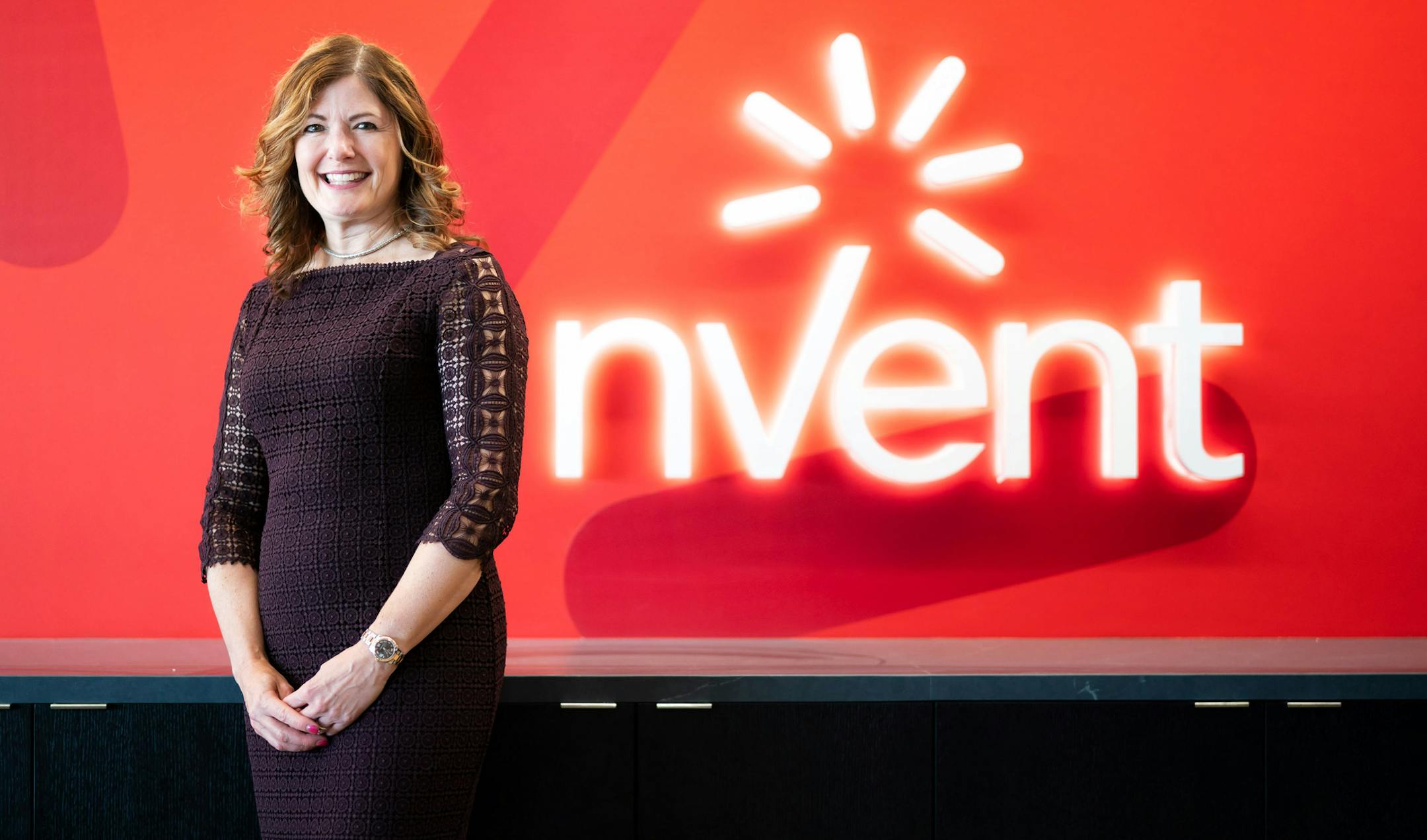 nVent Electric CEO Beth Wozniak. ] GLEN STUBBE • glen.stubbe@startribune.com Friday, April 20, 2018 Pentair spins off its electrical business into a new publicly held firm called nVent Electric PLC. Interview with new CEO Beth Wozniak w/b 4/20/18 at new nVent headquarters in St. Louis Park, just down the street from Pentair's U.S. headquarters. . nVent Electric CEO Beth Wozniak does first interview as head of the new Pentair spinoff. Interview w/b in newly constructed headquarters in St.