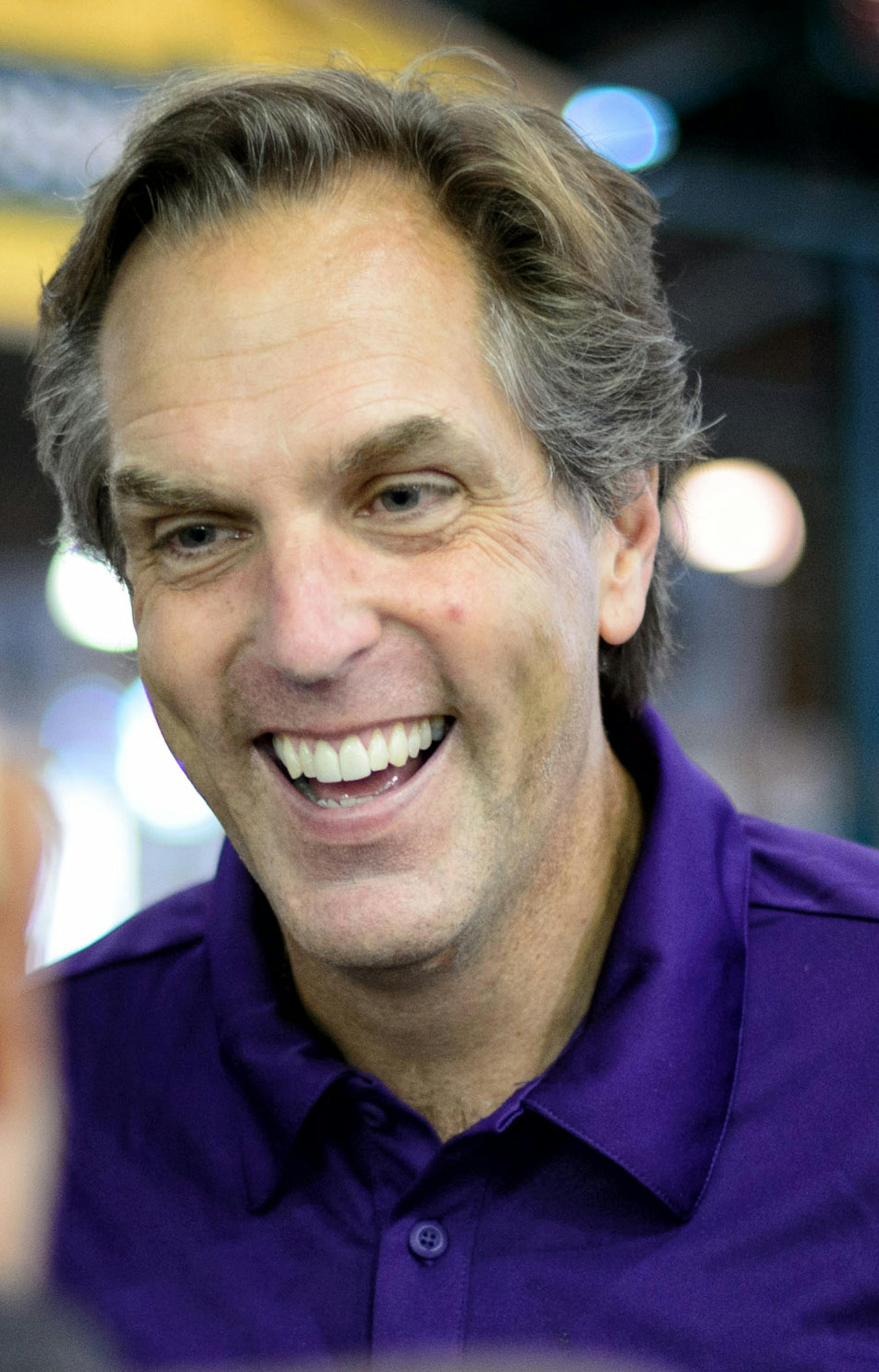 GOP Senate candidate Mike McFadden laughed with Larry and Evy Walters of Brooklyn Park in the State Fair Cattle Barn. Larry Walters then asked if he could see son Connor's scar from where Mike removed the stitches, featured in his current Television ad. ] Falcon Heights , MN -- Thursday, August 28, 2014. GLEN STUBBE * gstubbe@startribune.com
